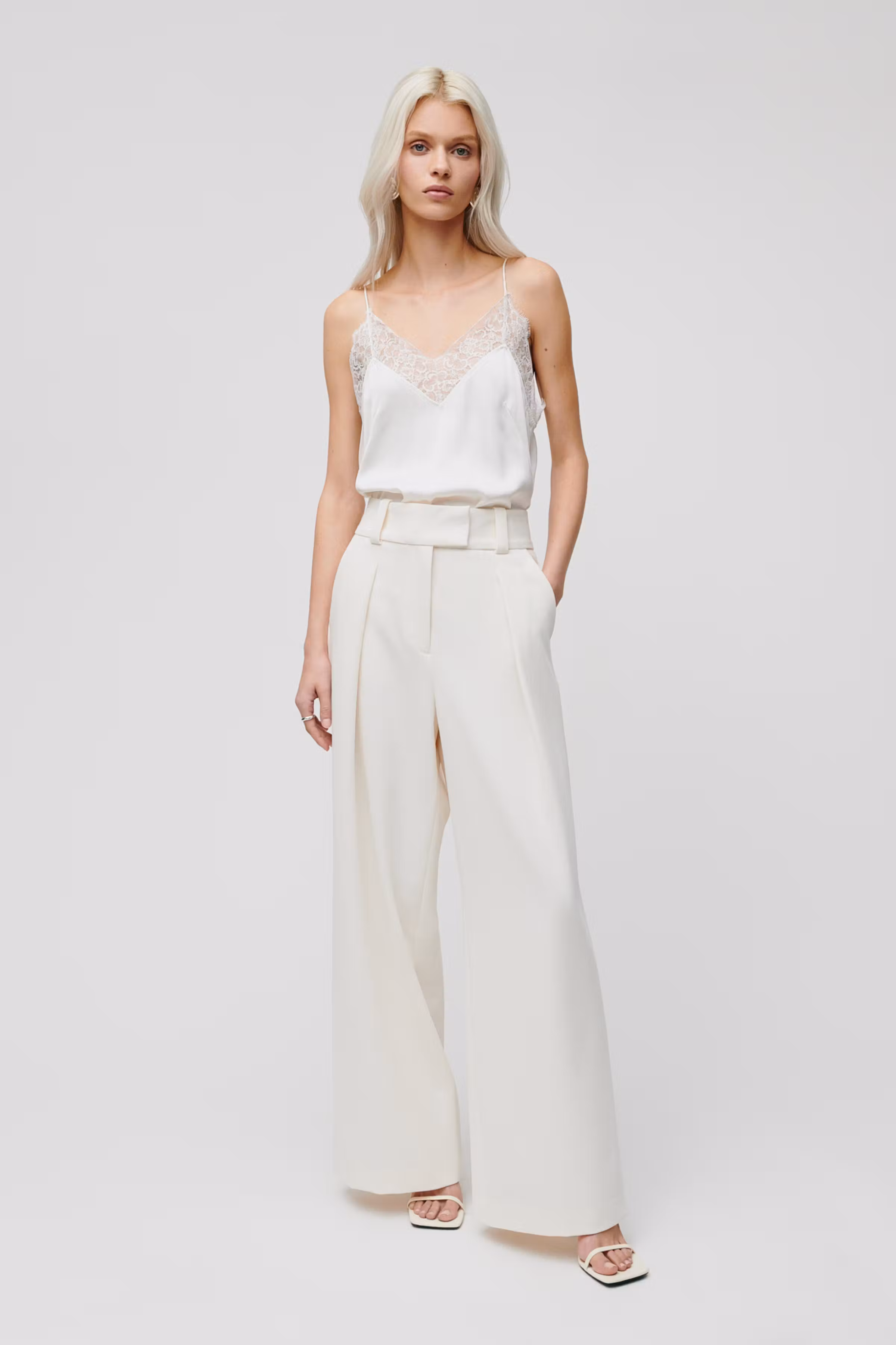 IOPEONY Trousers LOOKBOOK FRONT 30600550-WH011