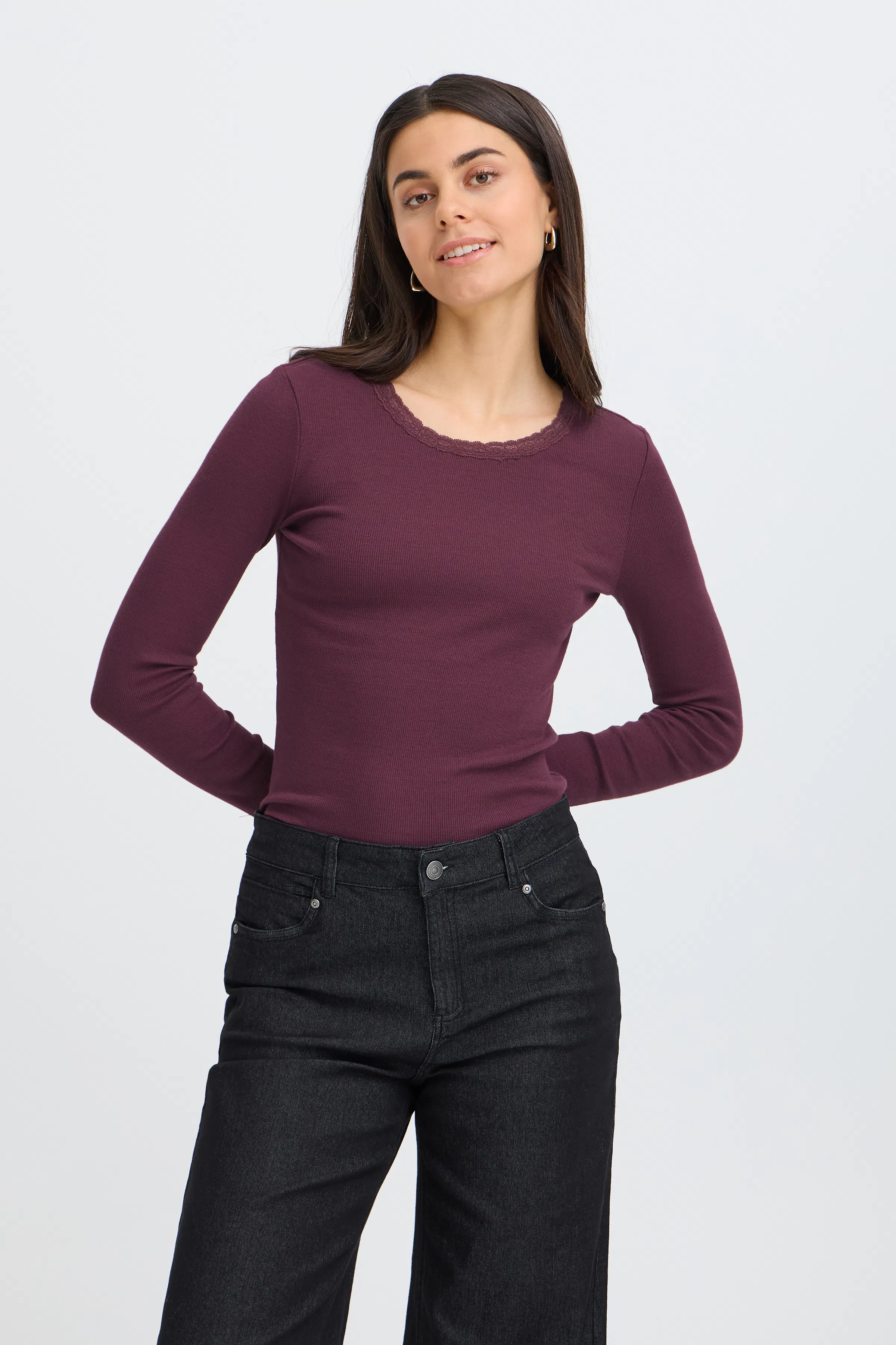 FRHIZAMOND T-shirt LOOKBOOK FRONT 20617415-191627