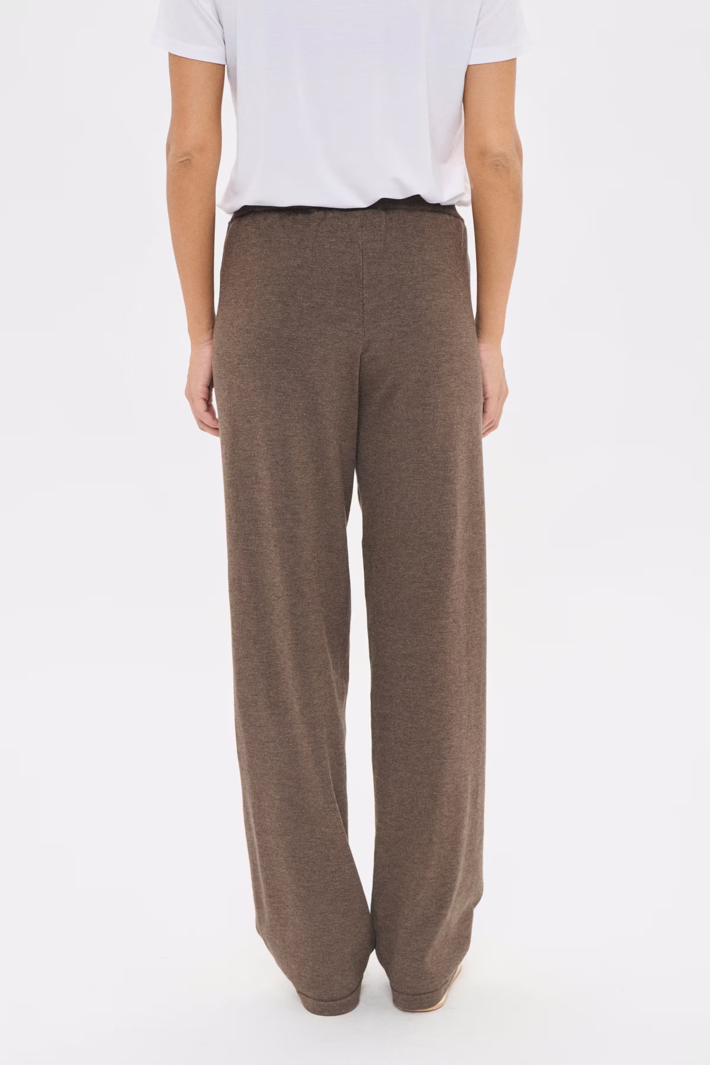 MilaSZ Trousers LOOKBOOK BACK 30511095-1912241