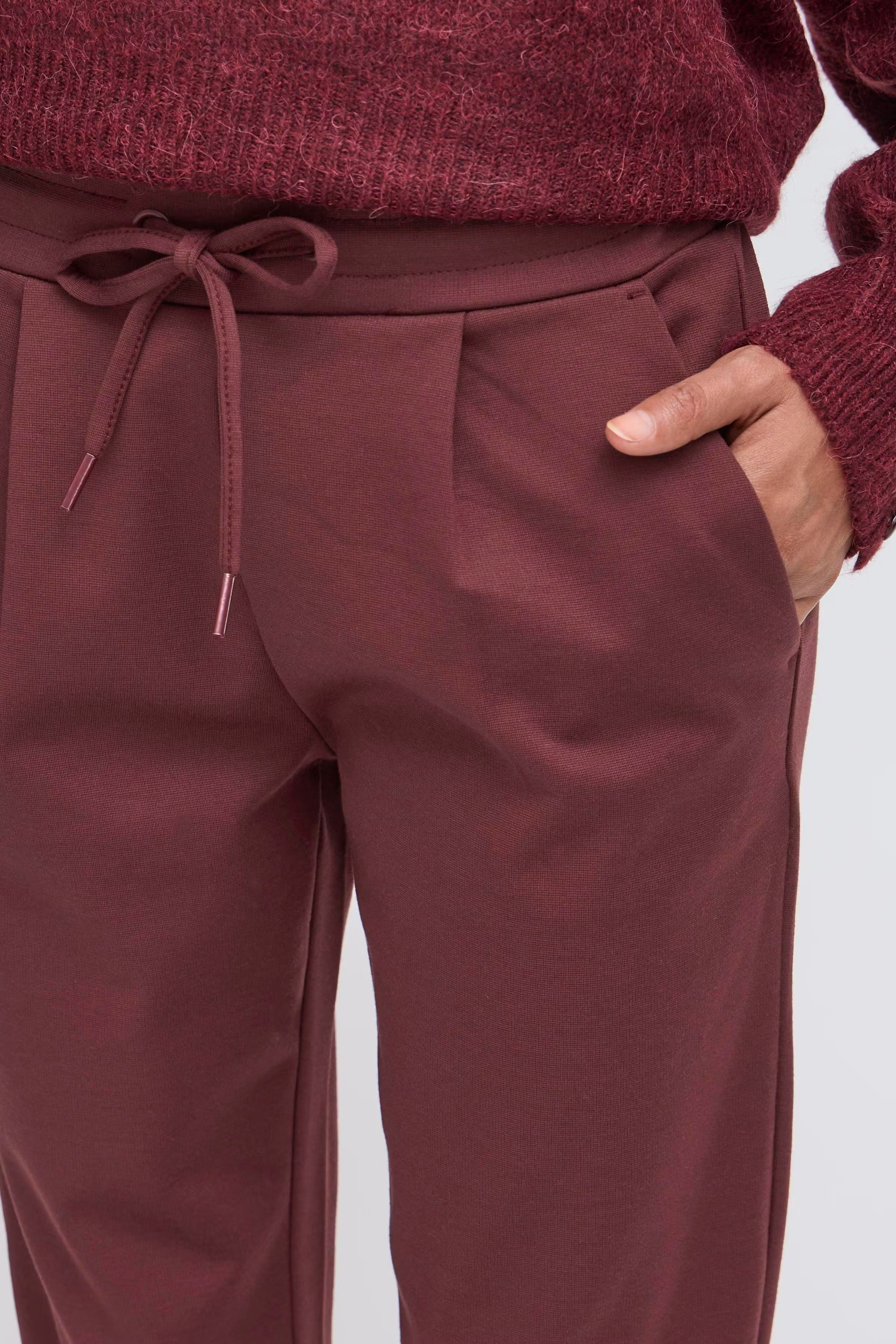 IHKATE Trousers LOOKBOOK DETAIL 20105036-191627