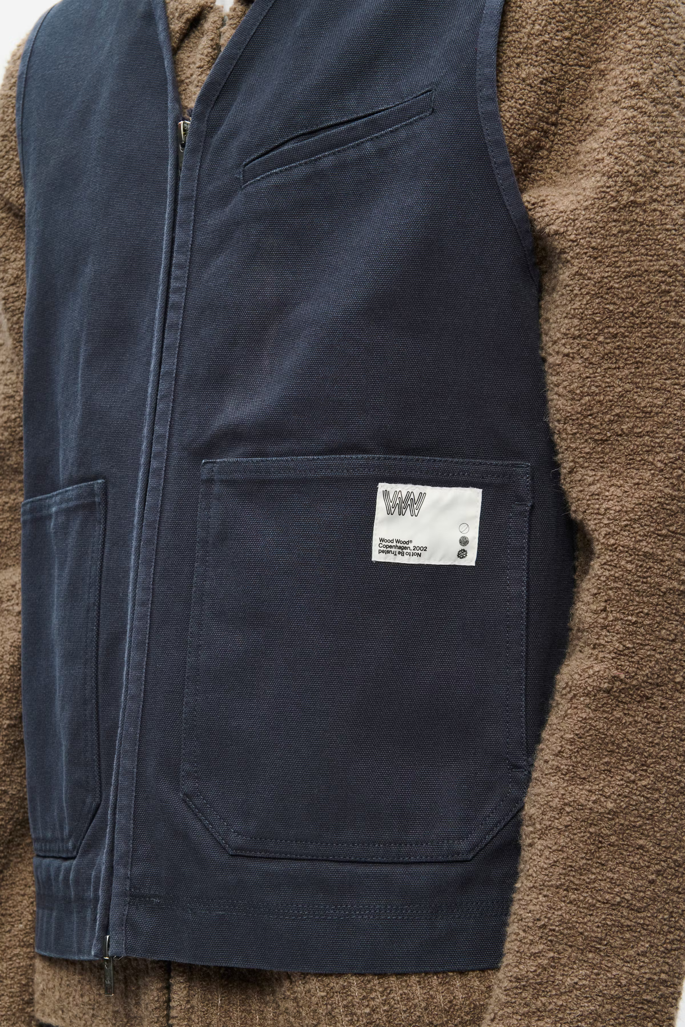 WWBo Weste LOOKBOOK DETAIL 30251515-194011