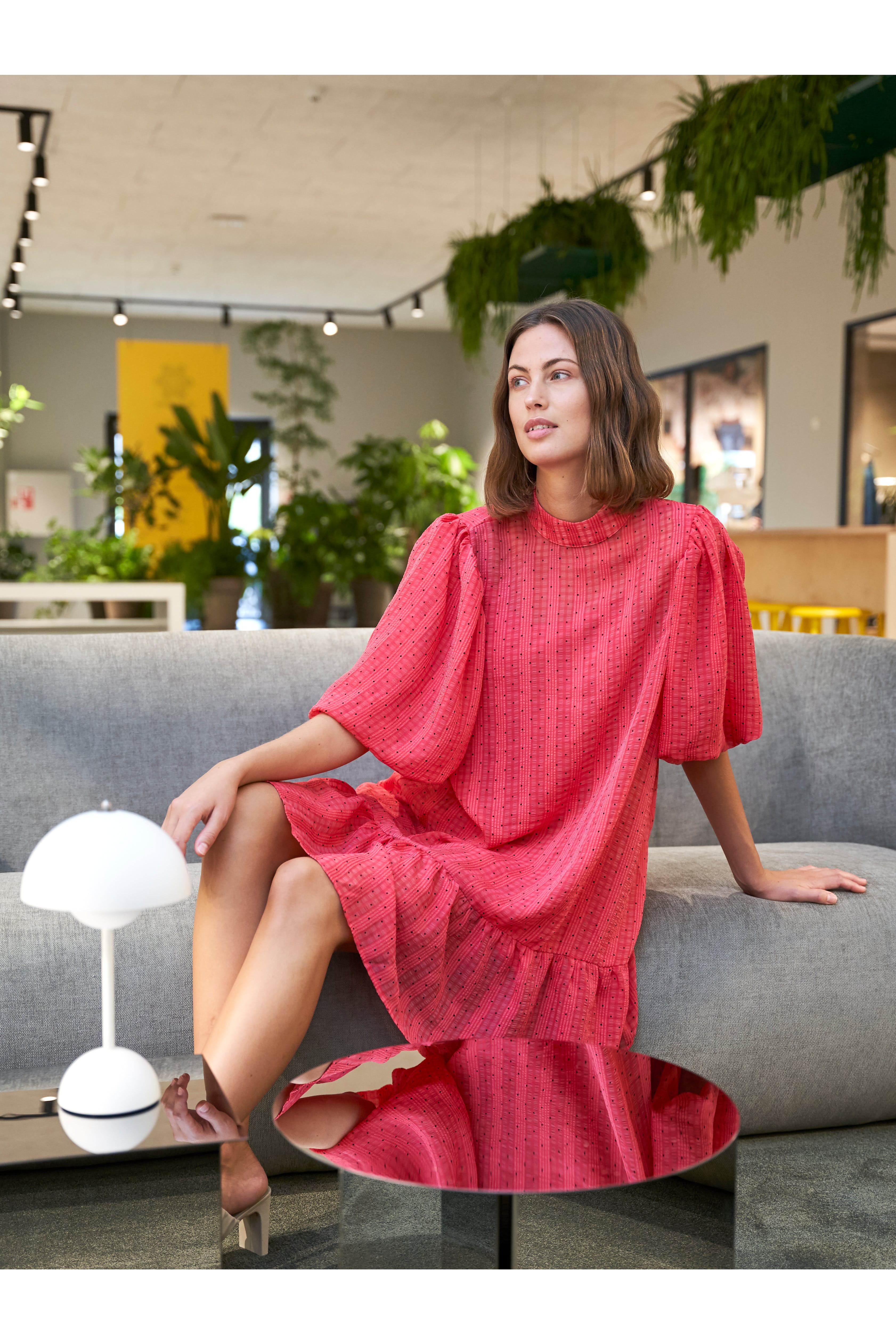 Kjole LOCATION NONE 20610930-200132