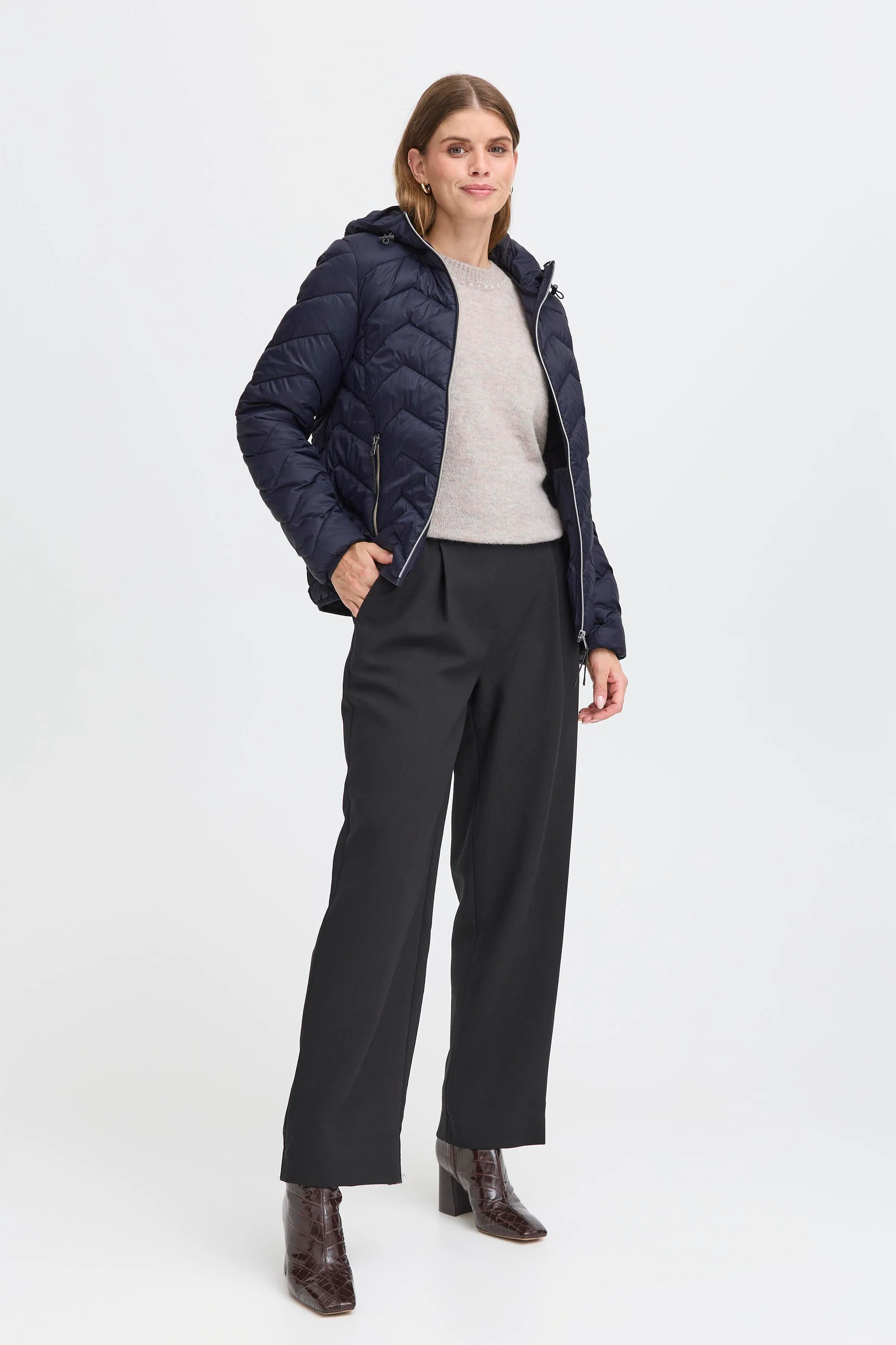 FRPADMA Yttertøy LOOKBOOK FRONT 20610720-193924