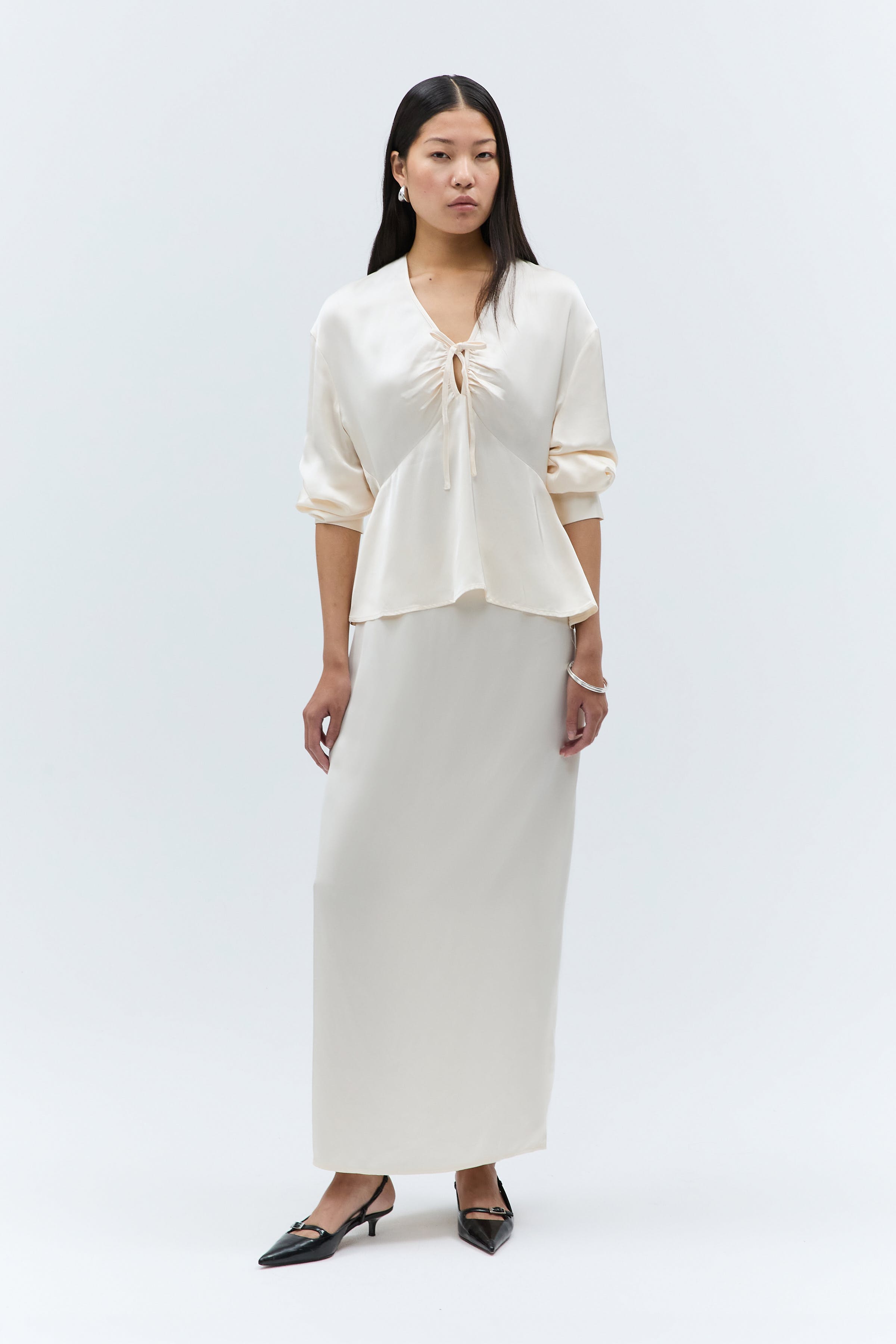 IOEvaluna Bluse LOOKBOOK FRONT 30600008-WH011
