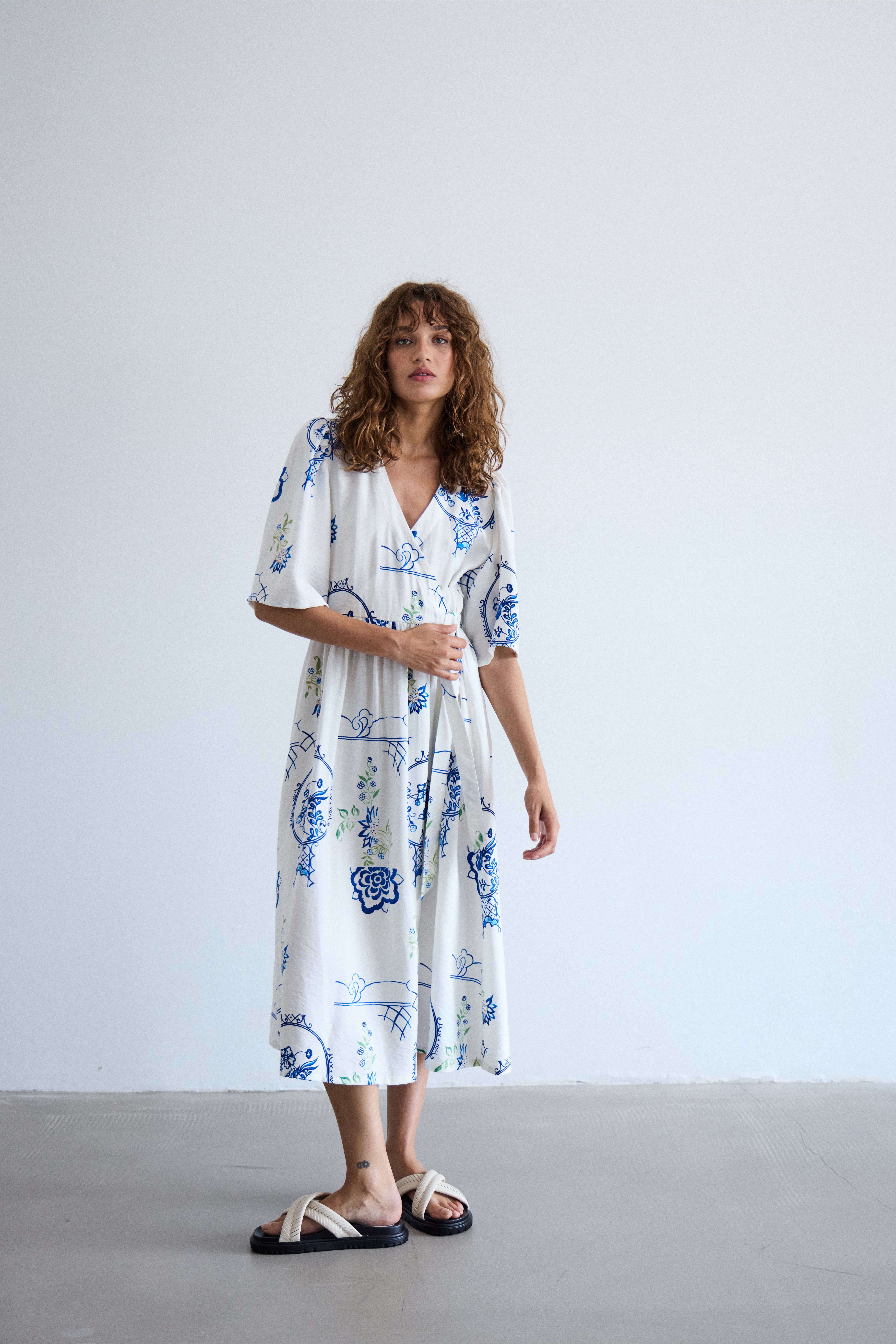 IHLUCIE Kjole LOCATION NONE 20122796-204369