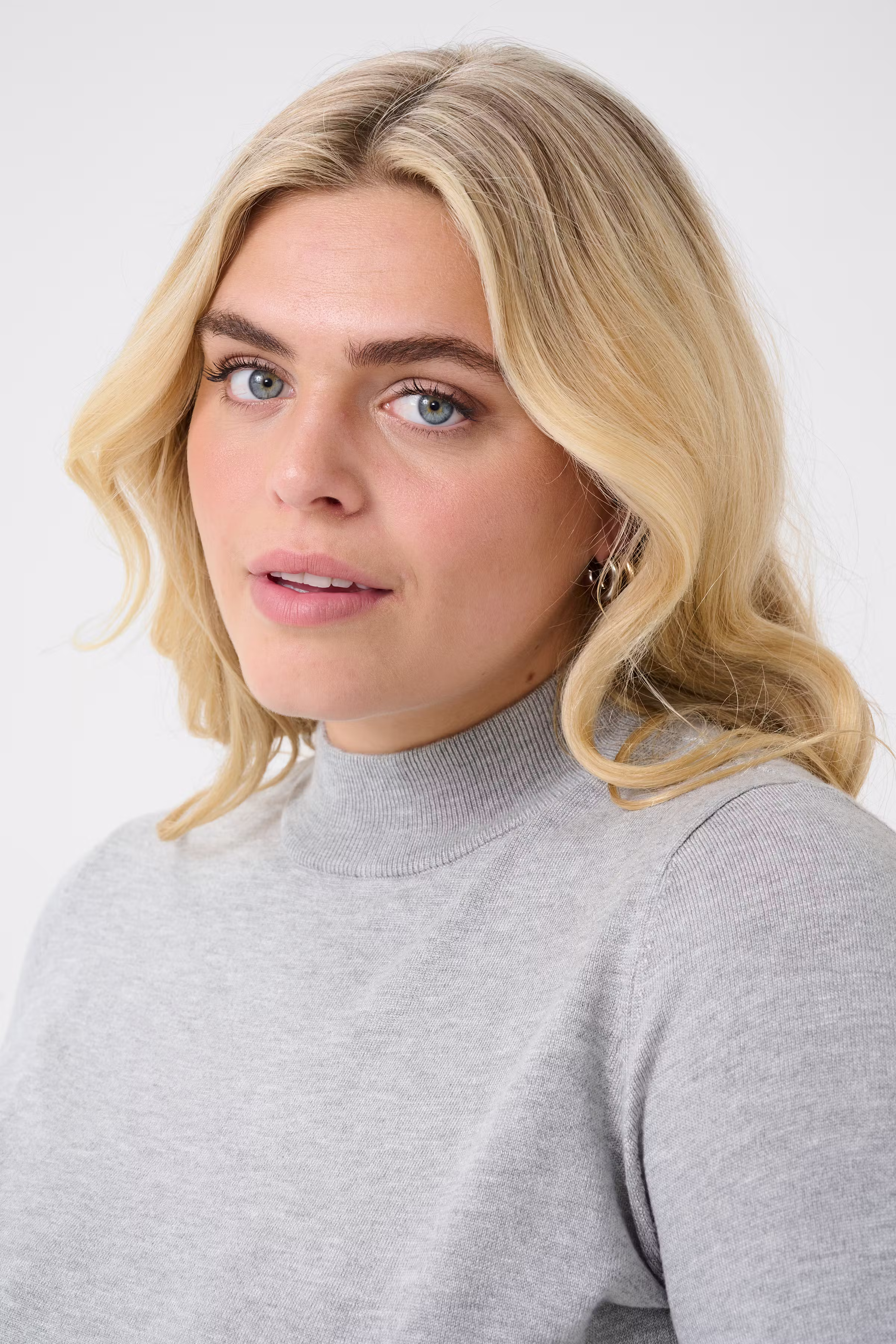 KClizzy Pullover LOOKBOOK DETAIL 10583483-100126