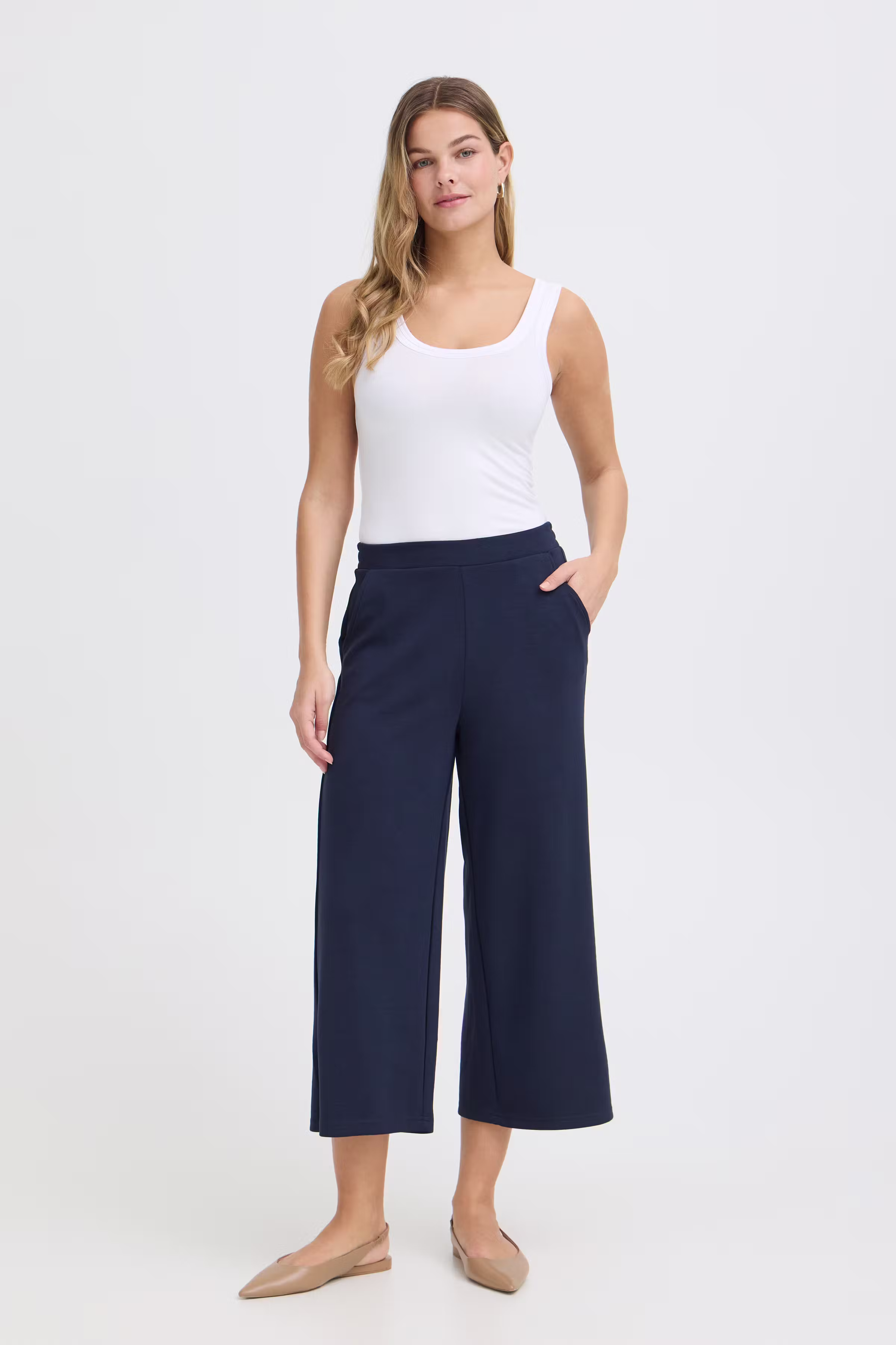 FRAURORA Bukser LOOKBOOK FRONT 20617745-193923