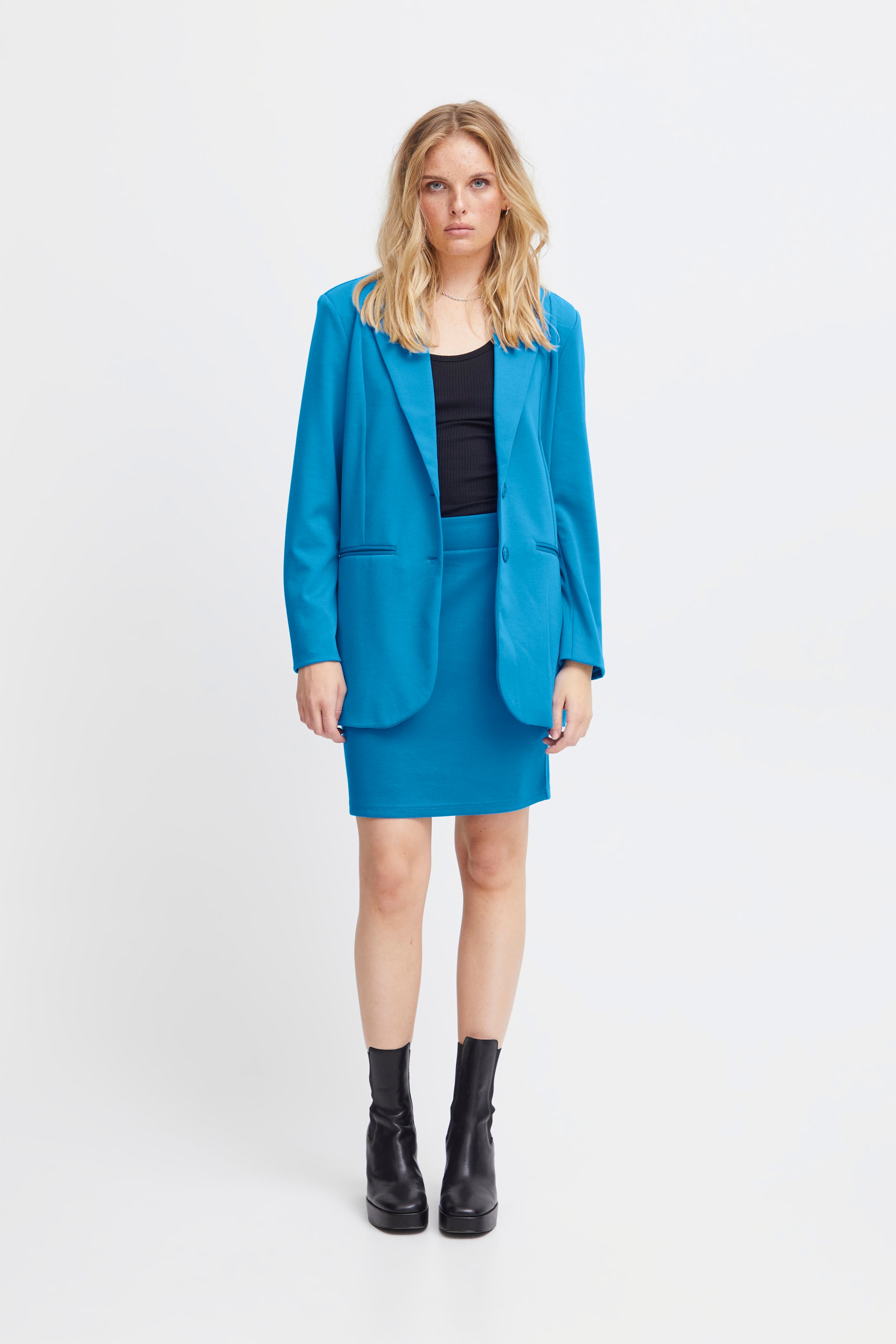 IHKATE OVERSIZE Blazer LOOKBOOK FRONT 20118123-184250