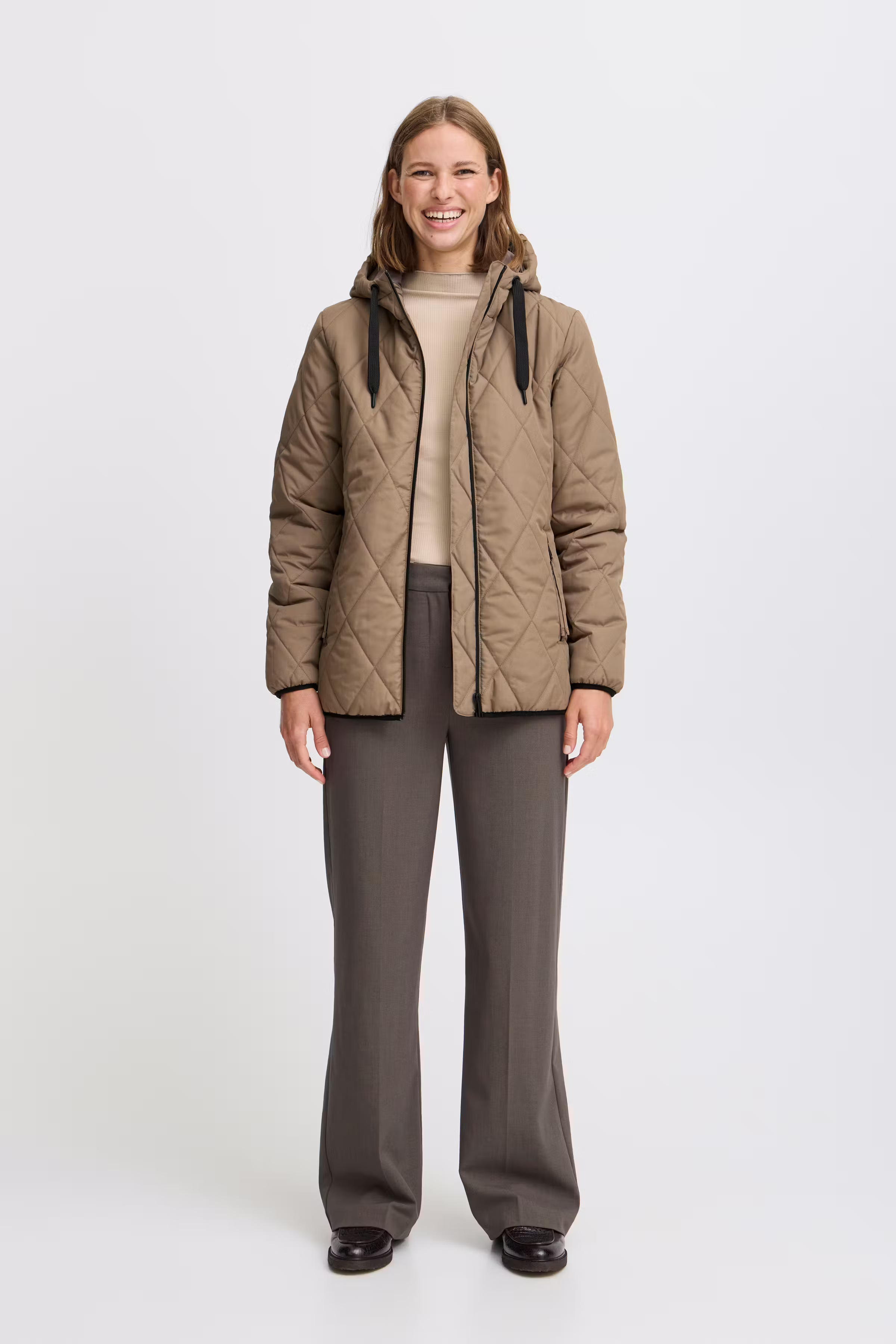 BYBELIS Yttertøy LOOKBOOK FRONT 20815796-181112