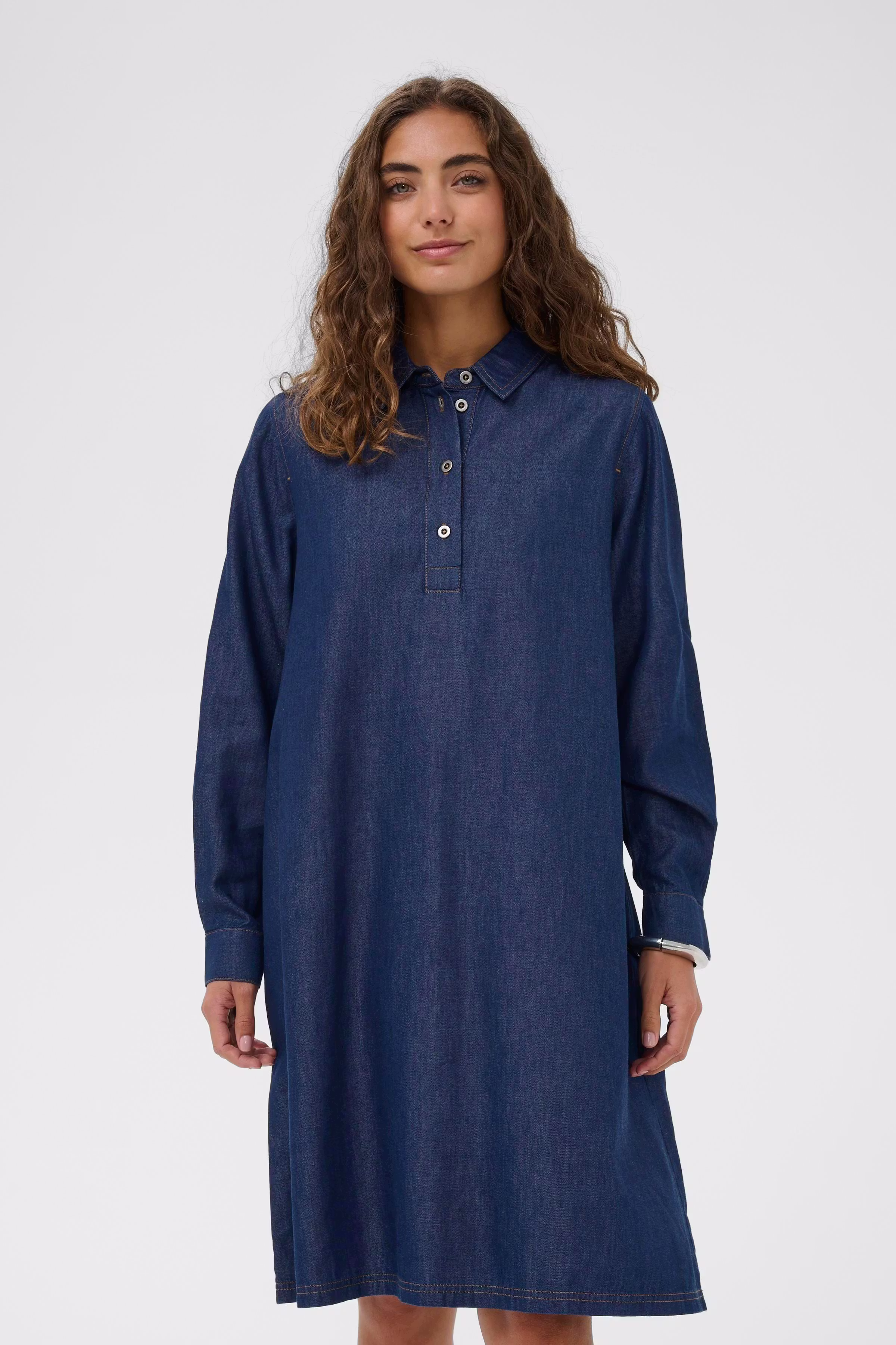 CUalvina Dress LOOKBOOK FRONT 50112975-500119