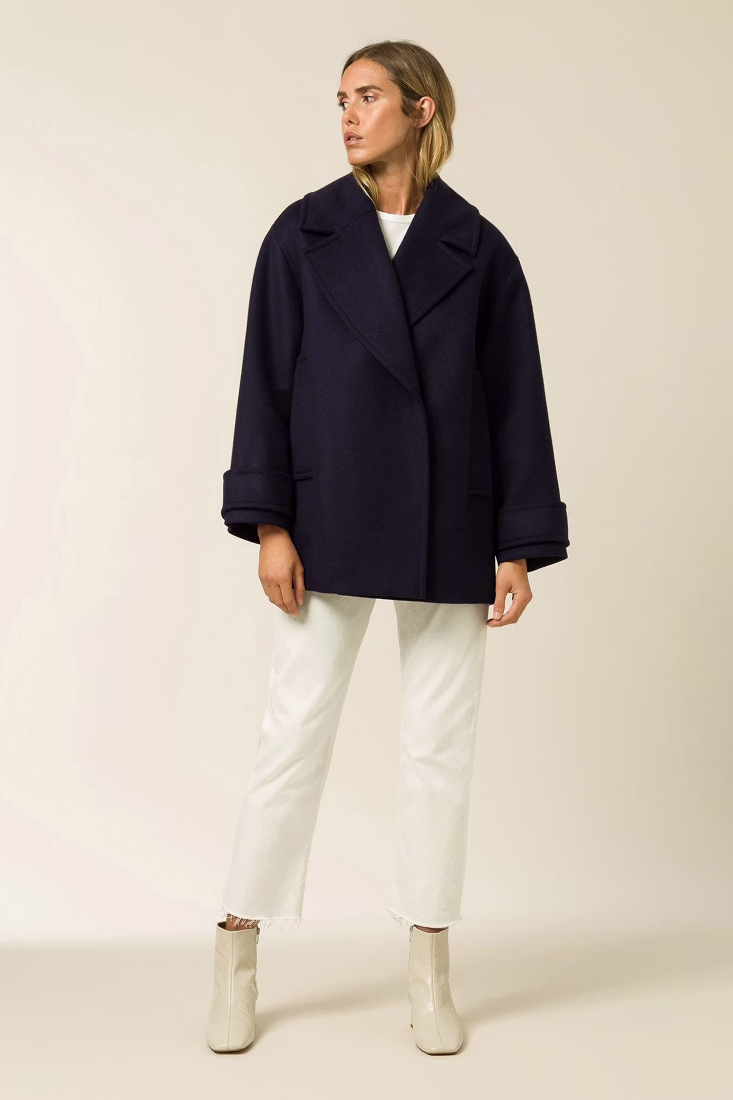 IOCARLY Mantel LOOKBOOK FRONT 30600212-BL899