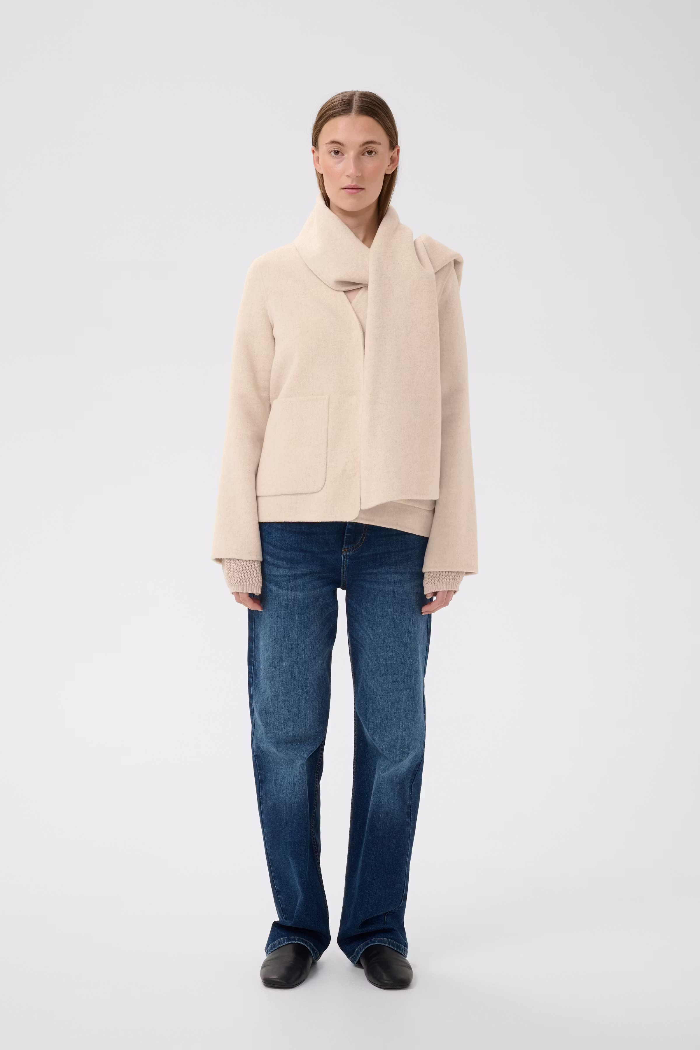 HAIZLEYIW Mantel LOOKBOOK FRONT 30112240-300597