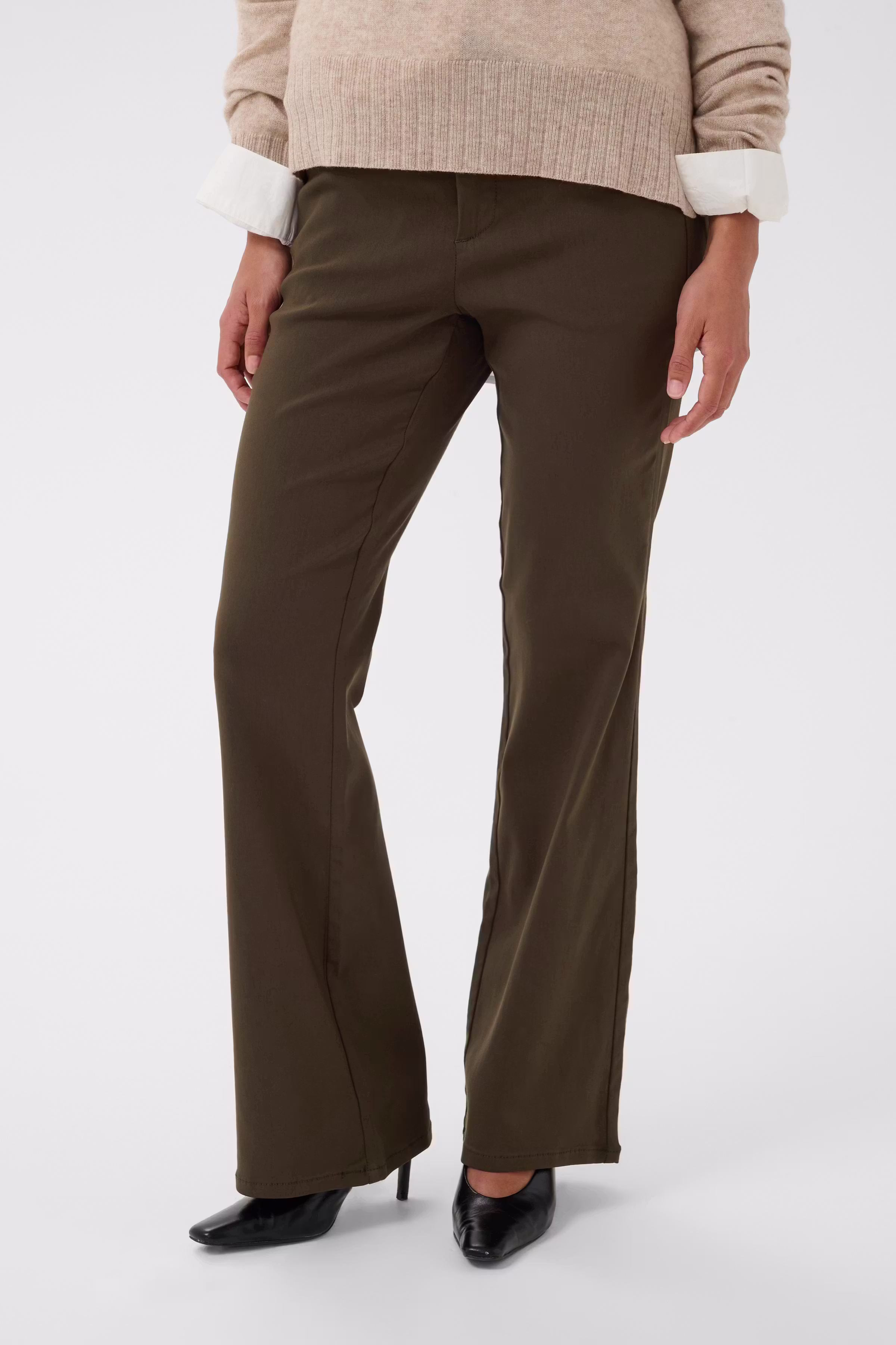 CUbenghta Bukser LOOKBOOK FRONT 50111361-190712