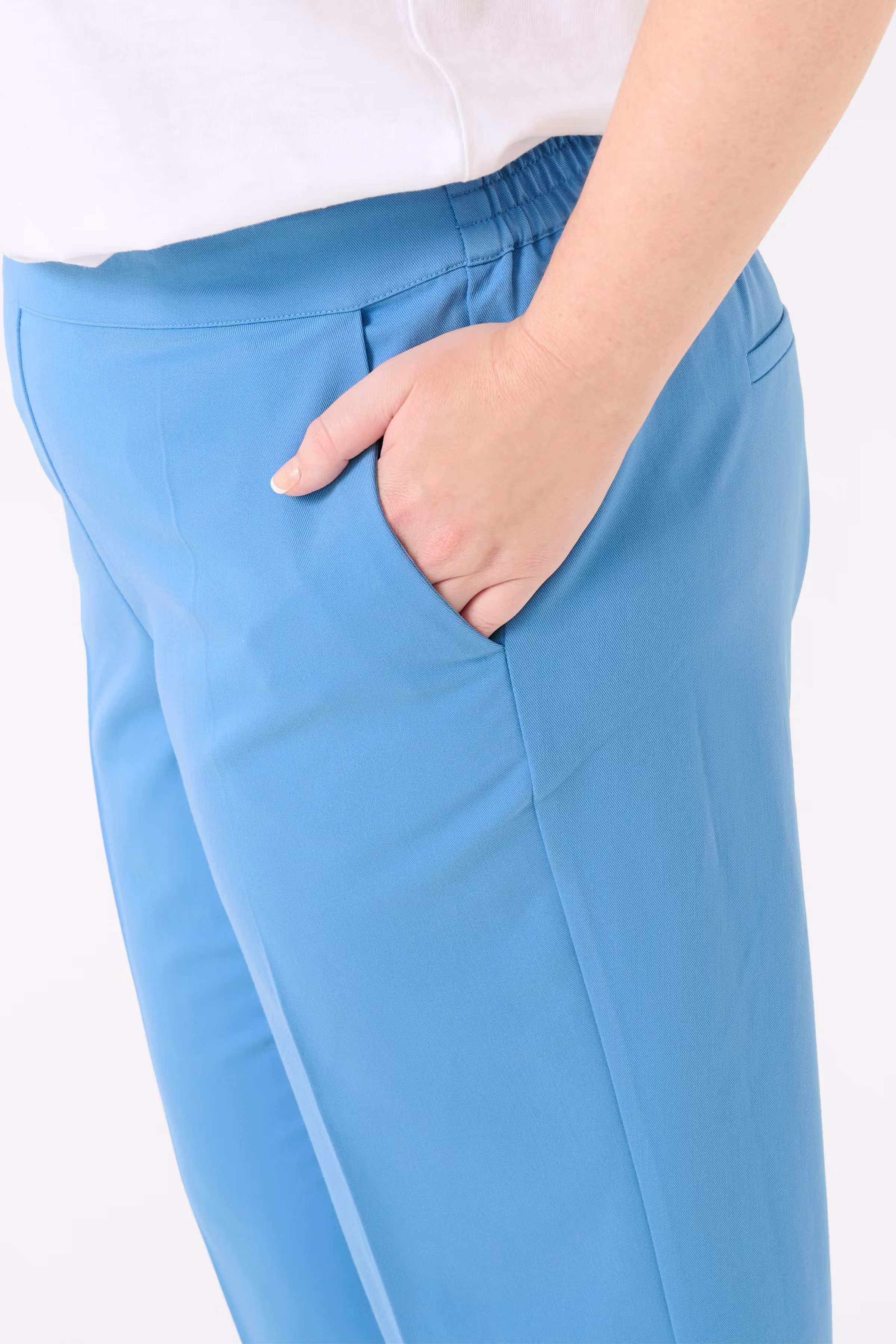 KCsakira Flared Broek LOOKBOOK DETAIL 10582588-183936