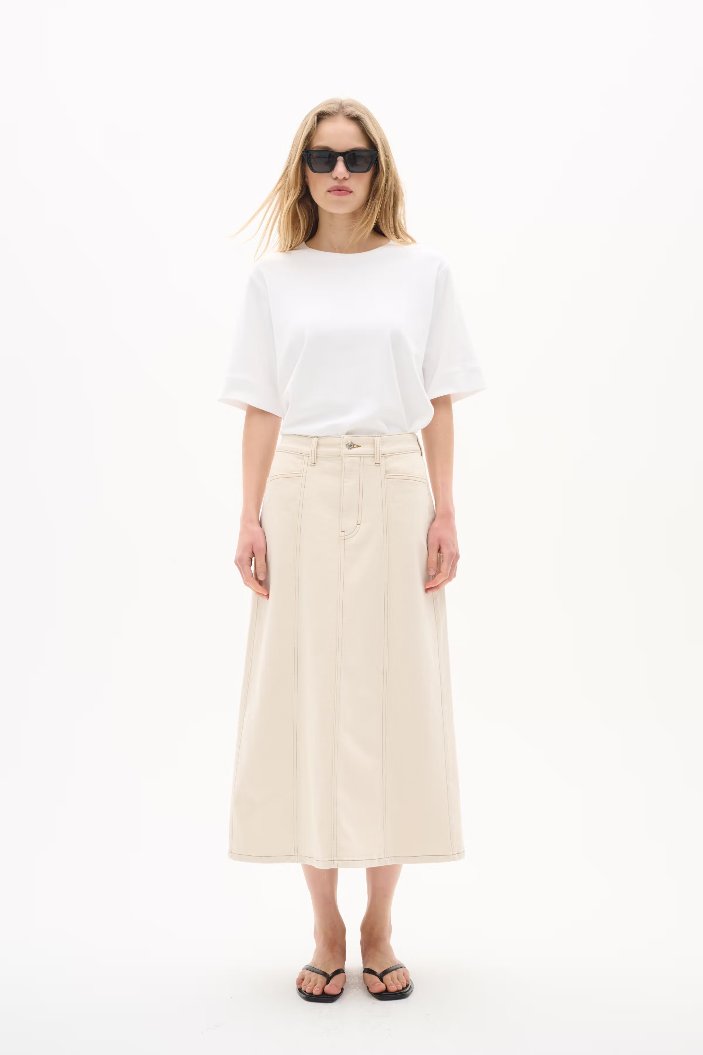 DorisIW Skirt LOOKBOOK FRONT 30110757-110108