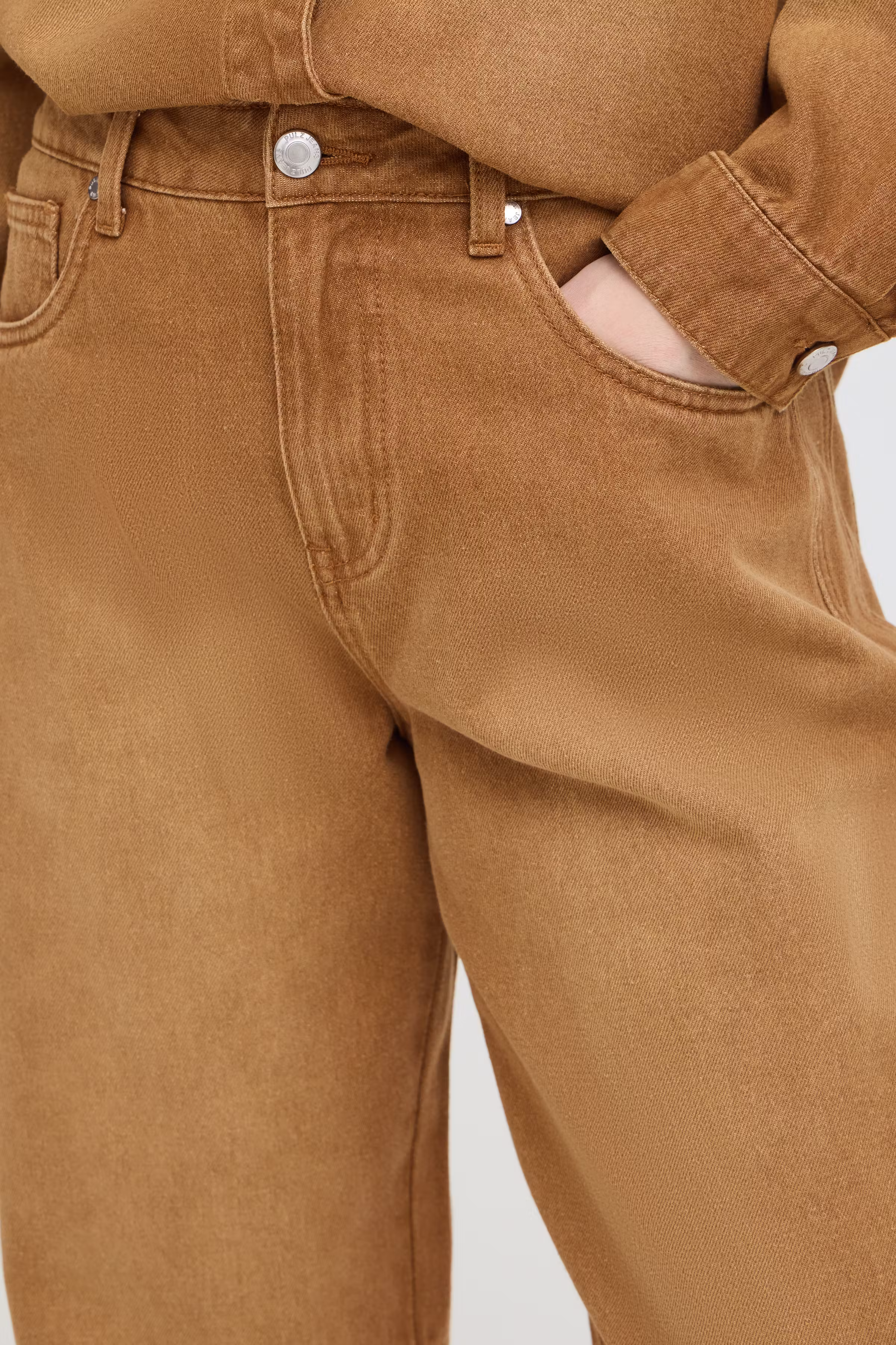 PZDORIT Jeans LOOKBOOK DETAIL 50210624-181160