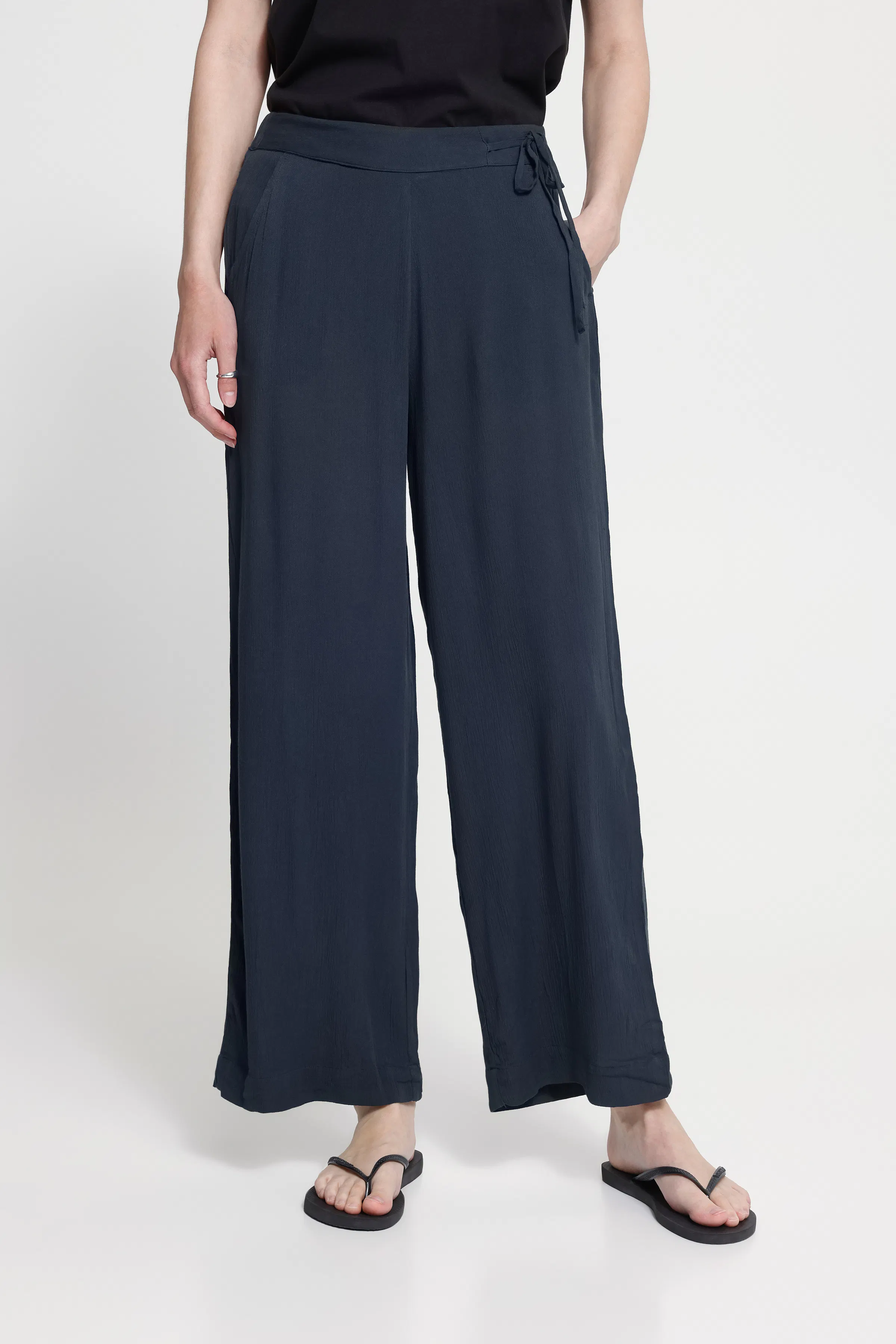 IHMARRAKECH Bukser LOOKBOOK FRONT 20125561-194010