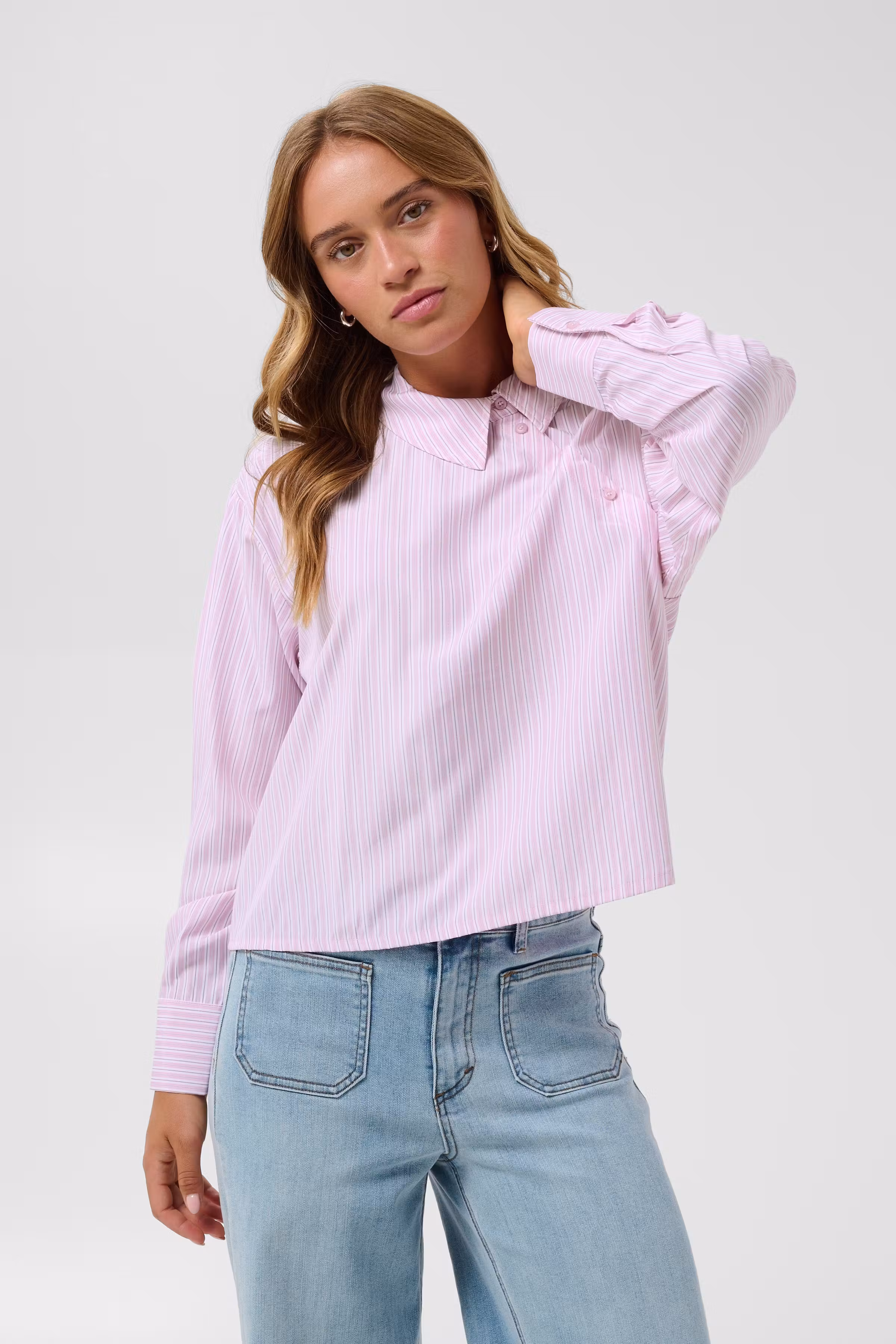 KArosalie Hemd LOOKBOOK FRONT 10513171-1000851