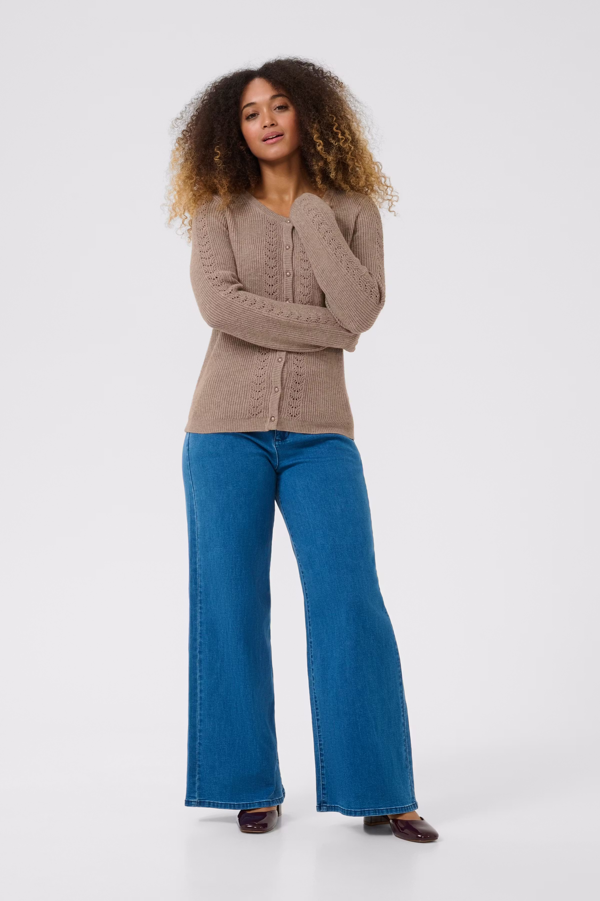 CRDela Cardigan LOOKBOOK FRONT 10613925-1709091