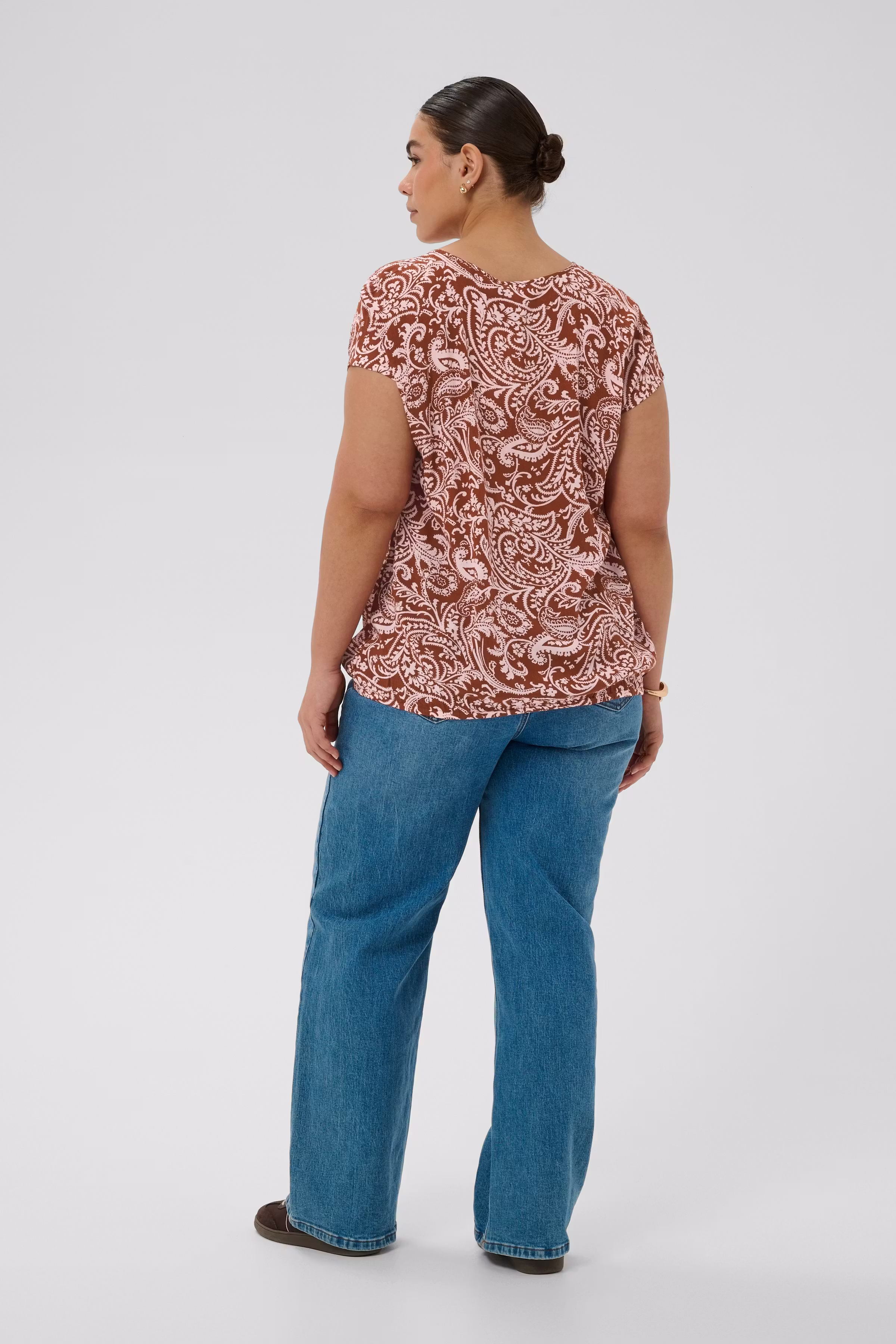 KCvilana Blouse LOOKBOOK BACK 10580836-109415