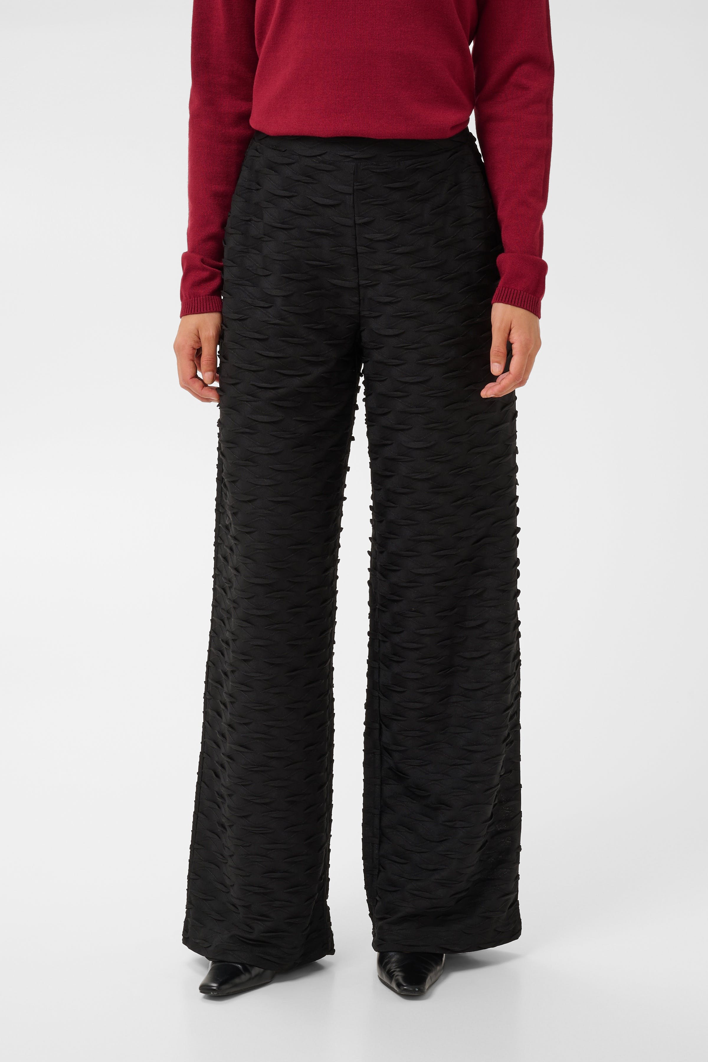 CUCATRIN Trousers LOOKBOOK FRONT 50114052-900014098