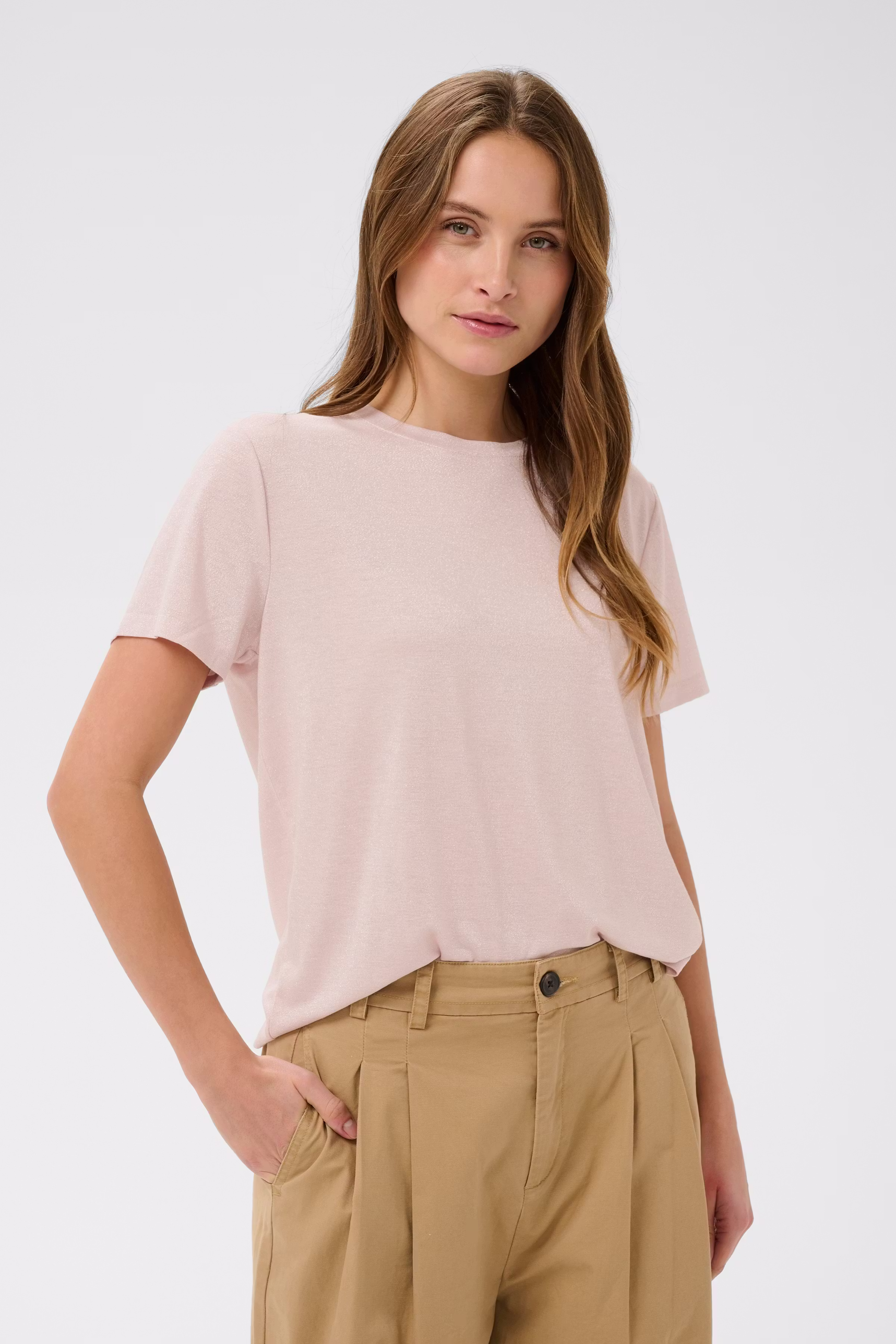 HagaSZ T-shirt LOOKBOOK FRONT 30513828-131904