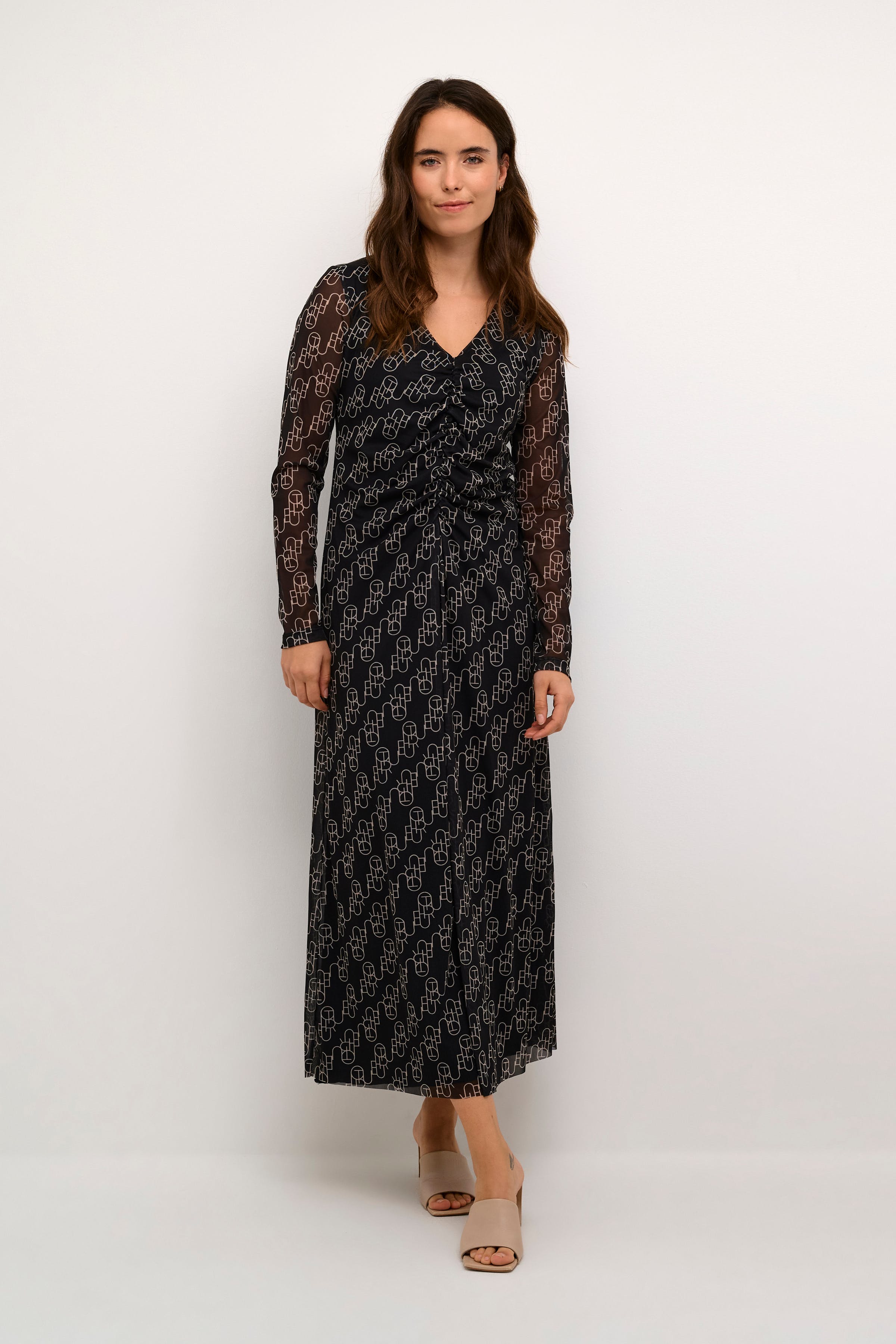 CUmelida Kjole LOOKBOOK FRONT 50110921-106256