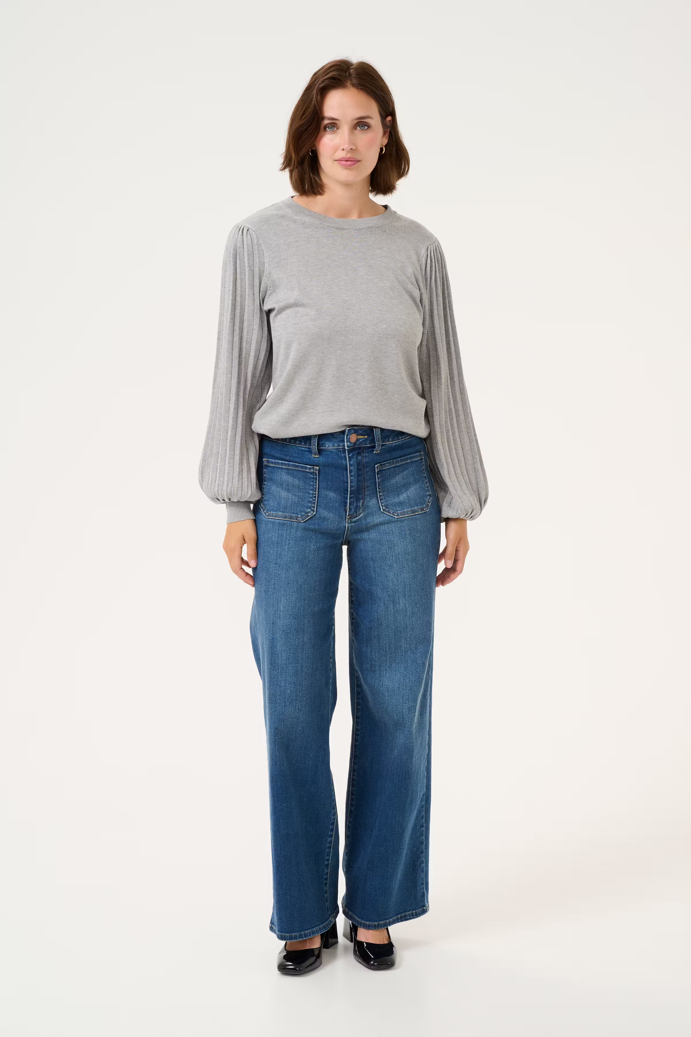 KAlone Pullover LOOKBOOK FRONT 10507905-100123