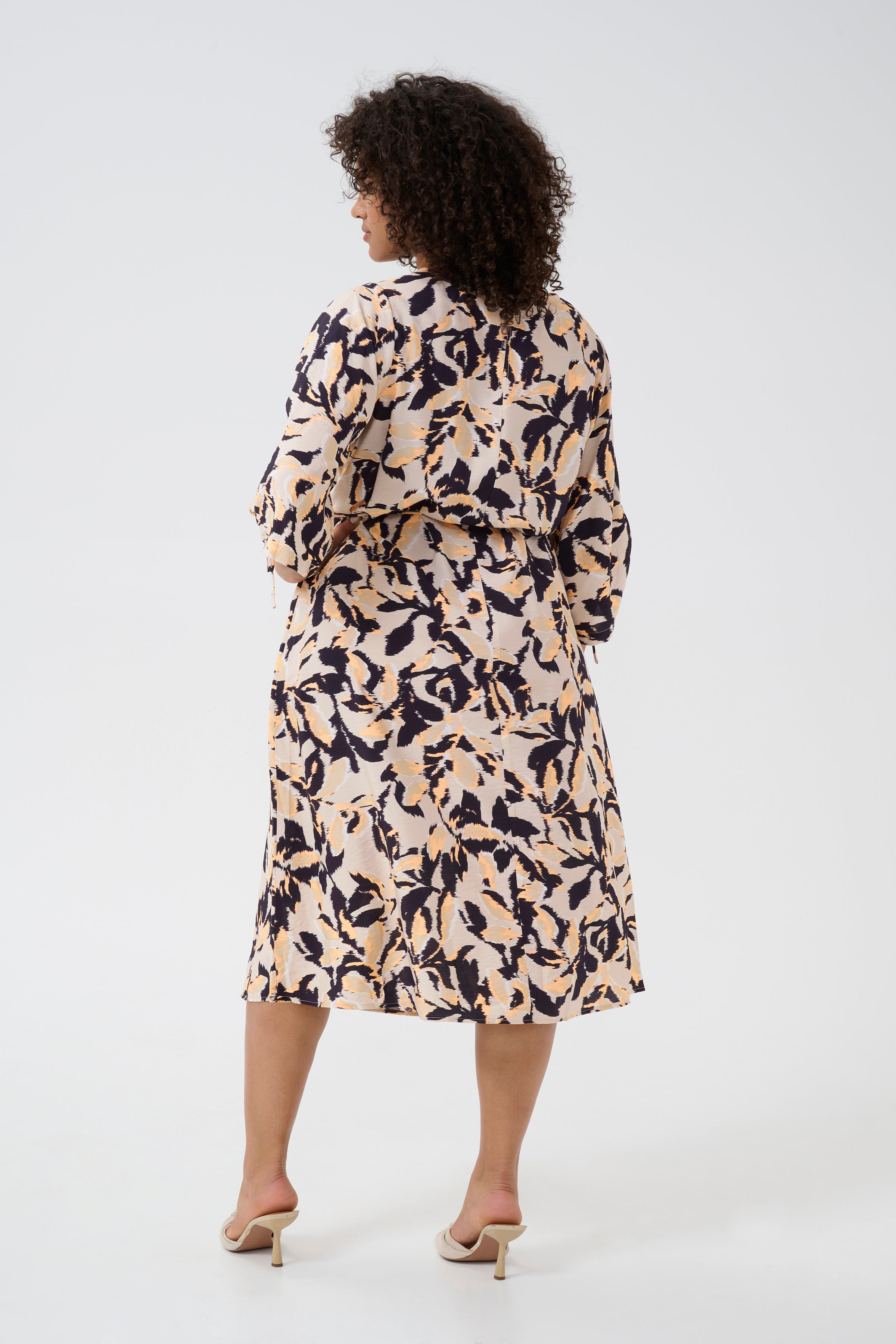 KCpaca Klänning LOOKBOOK BACK 10583088-107096