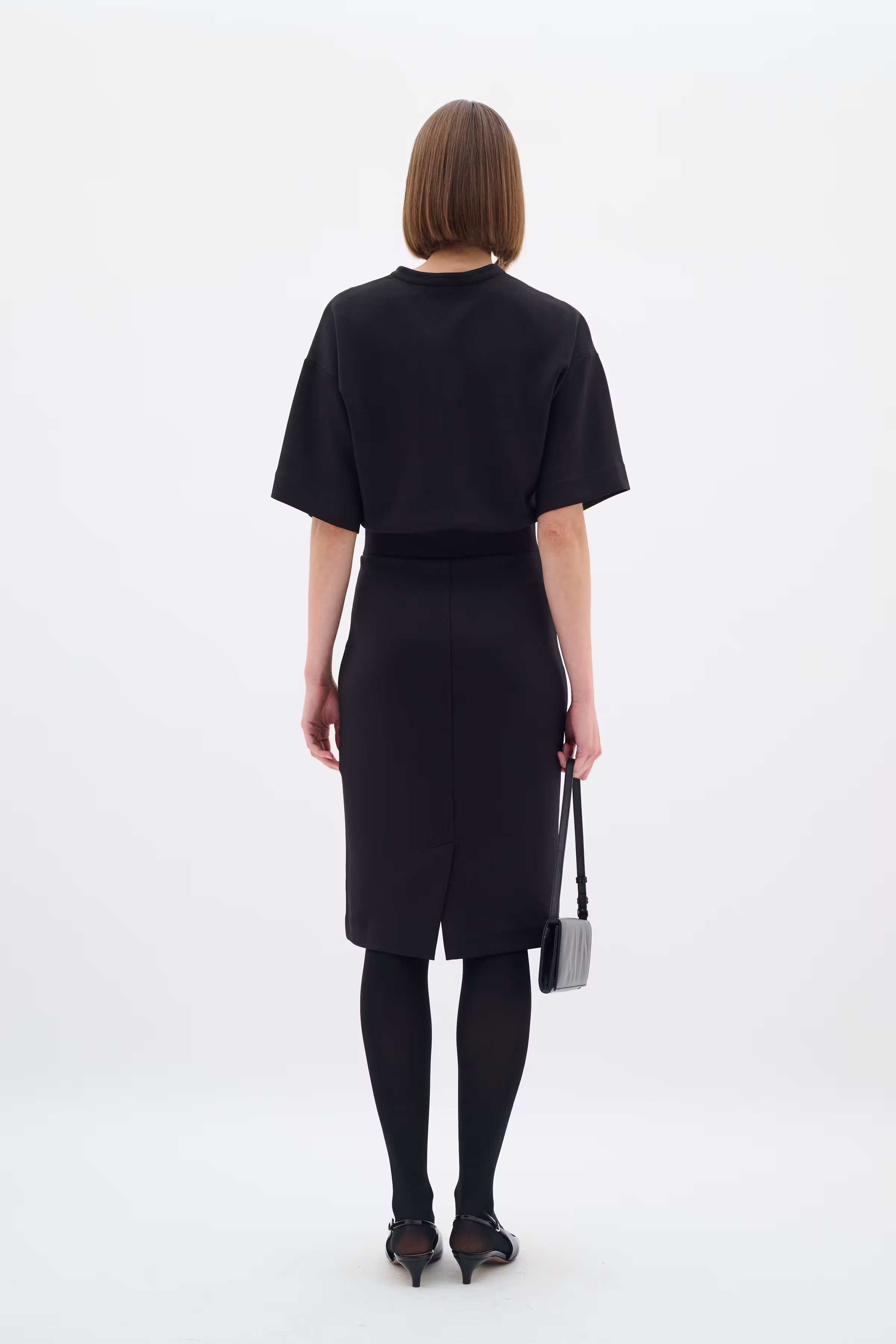 SubinaIW Vincent Kjole LOOKBOOK BACK 30110495-194008