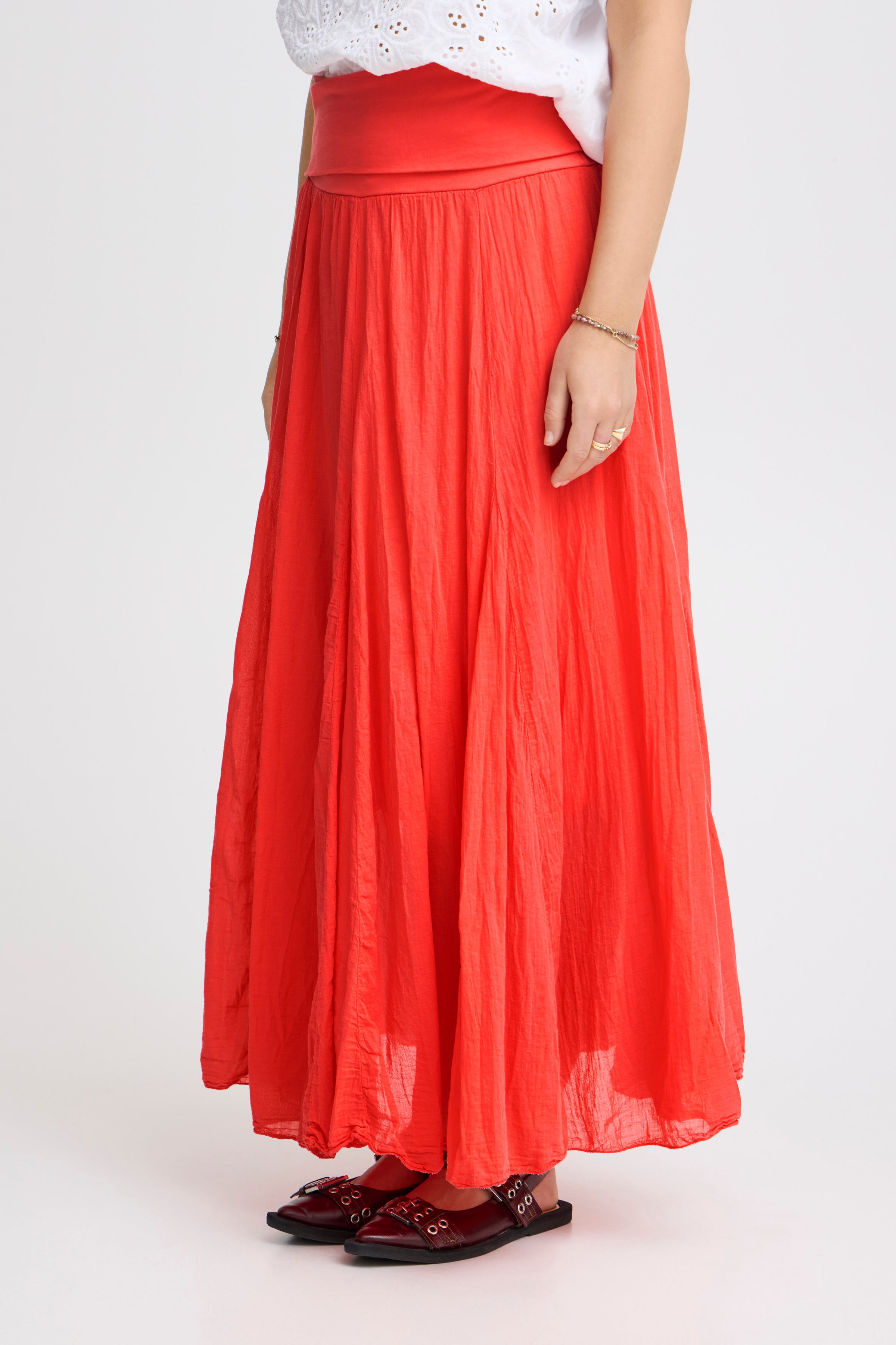 SBMUSE Skjørt LOOKBOOK FRONT 22100179-171643