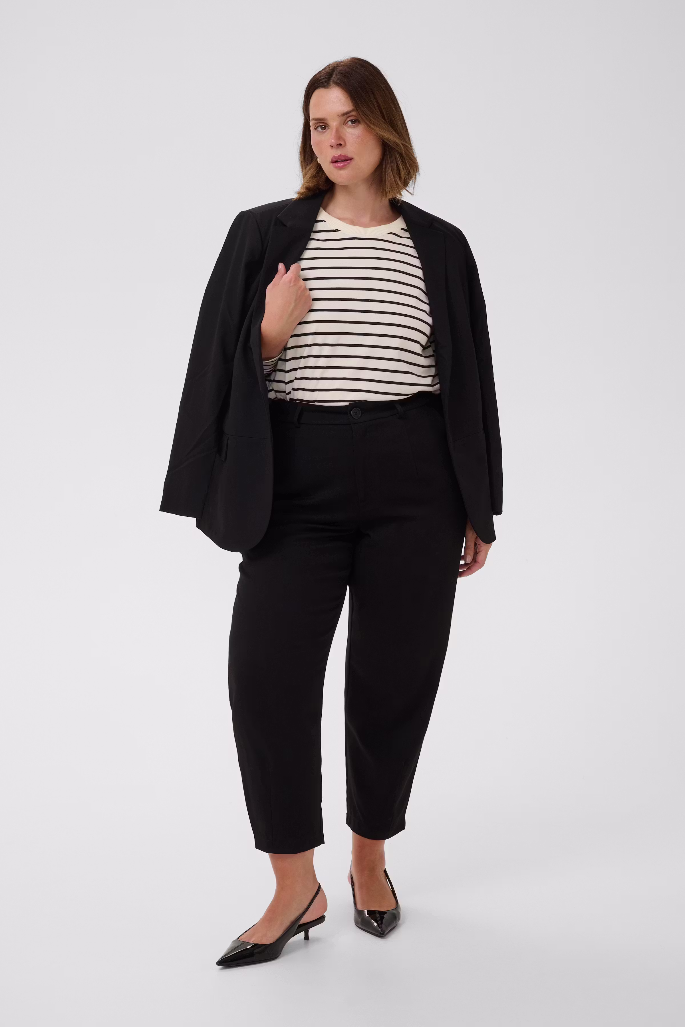 KCmerla Broek LOOKBOOK FRONT 10582231-100121