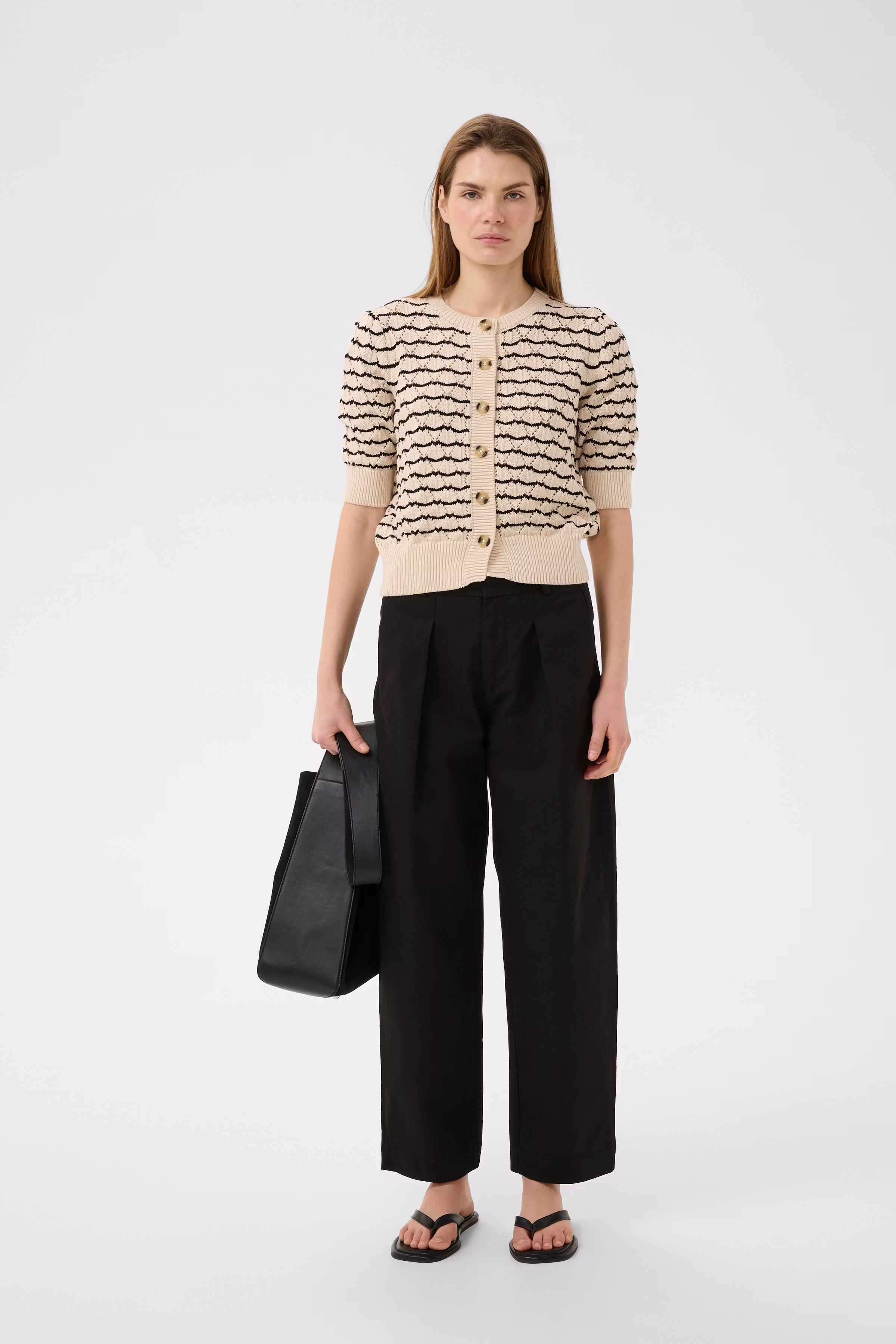 BalettaIW Cardigan LOOKBOOK FRONT 30111212-303136