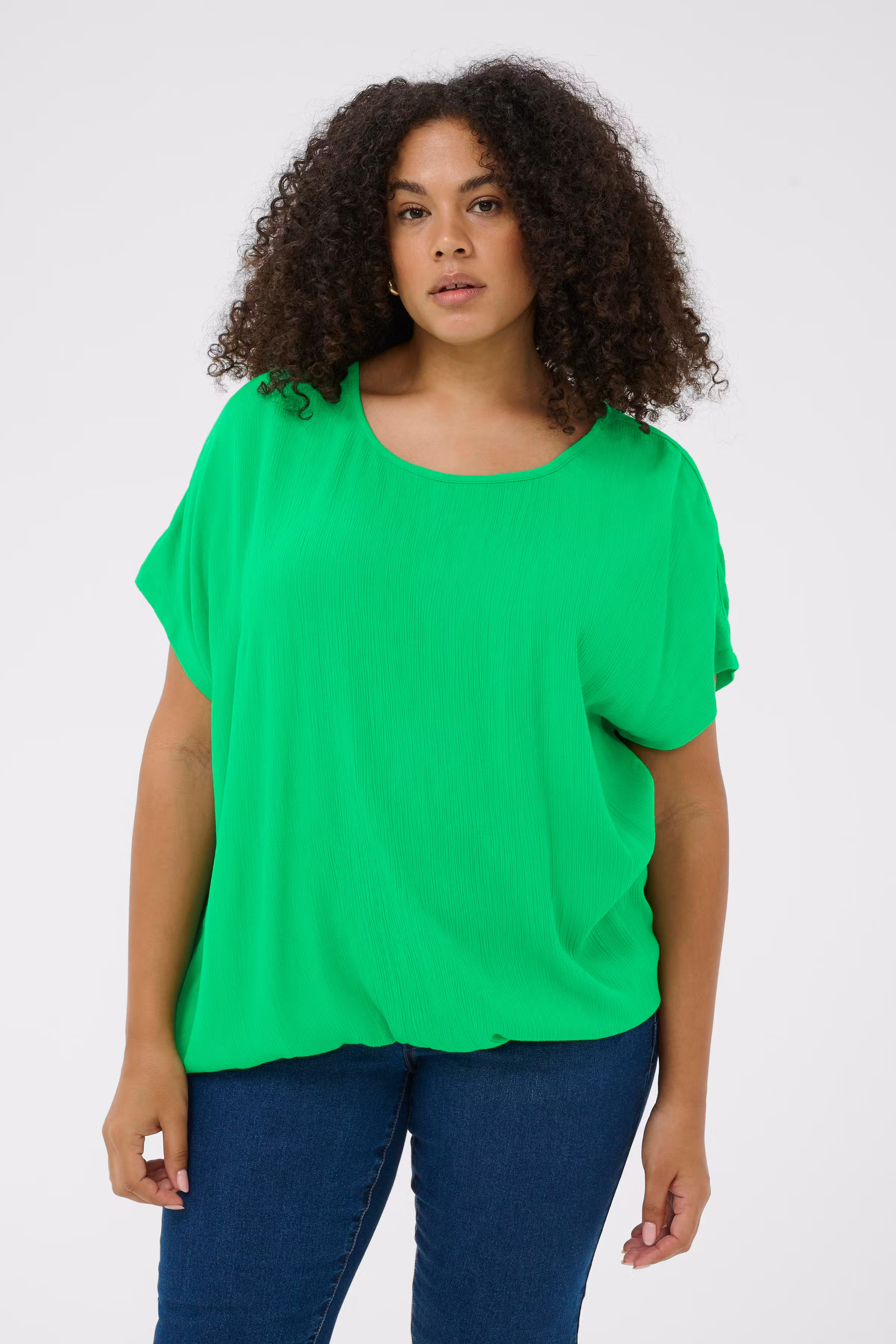 KCami Blouse LOOKBOOK FRONT 10580267-155534