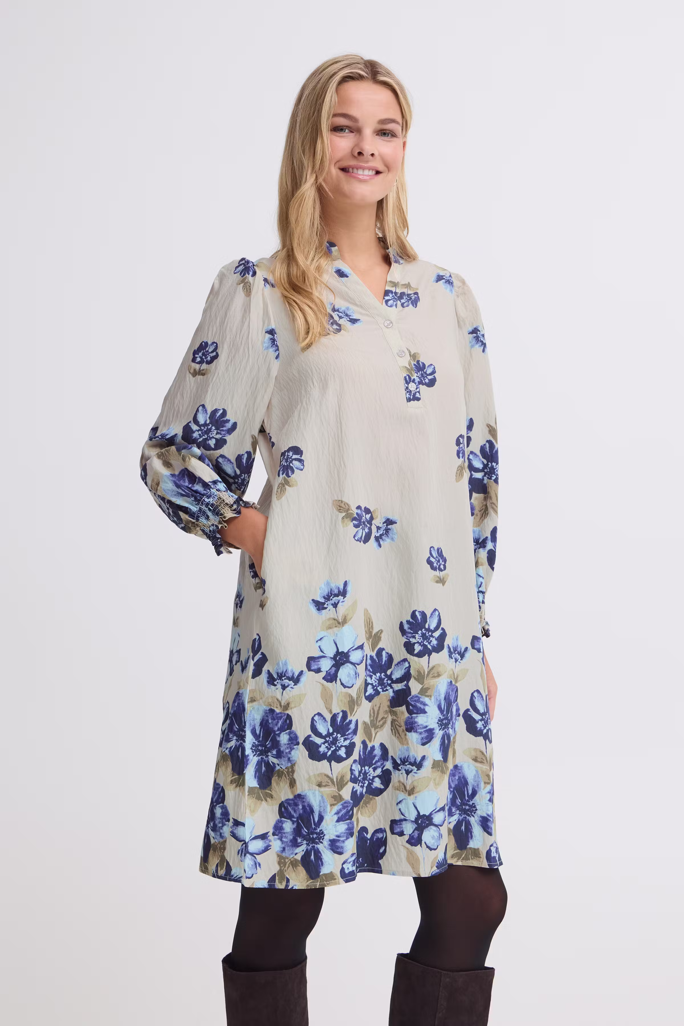 FRCARRIE Kjole LOOKBOOK FRONT 20618585-900012247