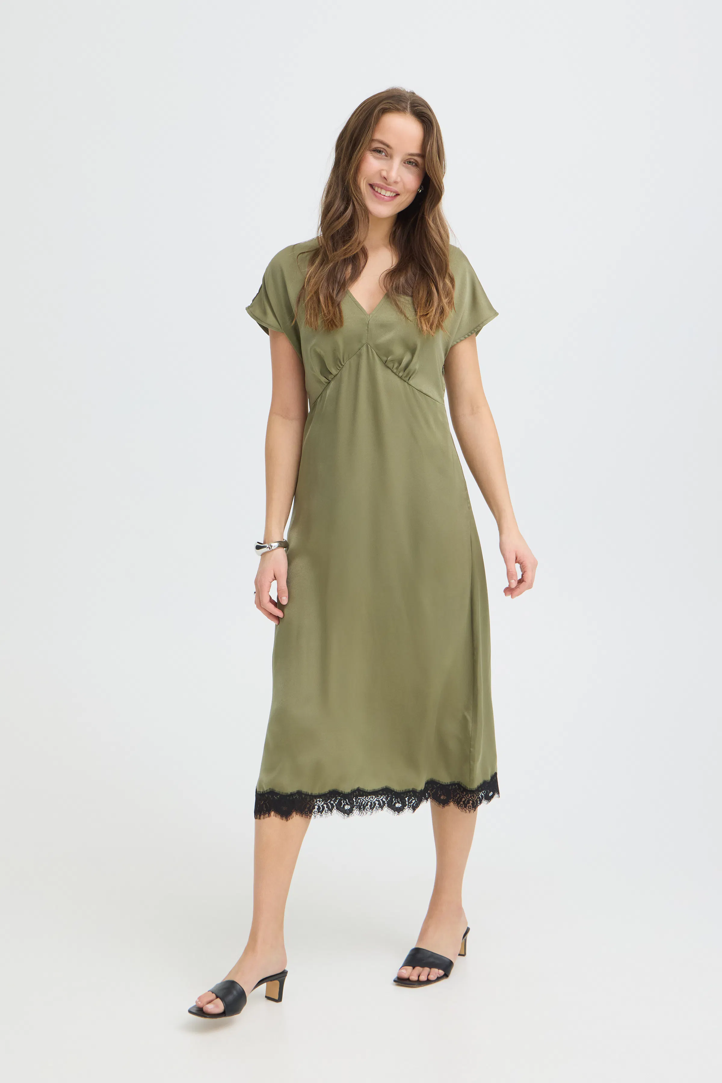 BYXFELICI Kjole LOOKBOOK FRONT 20820056-170620