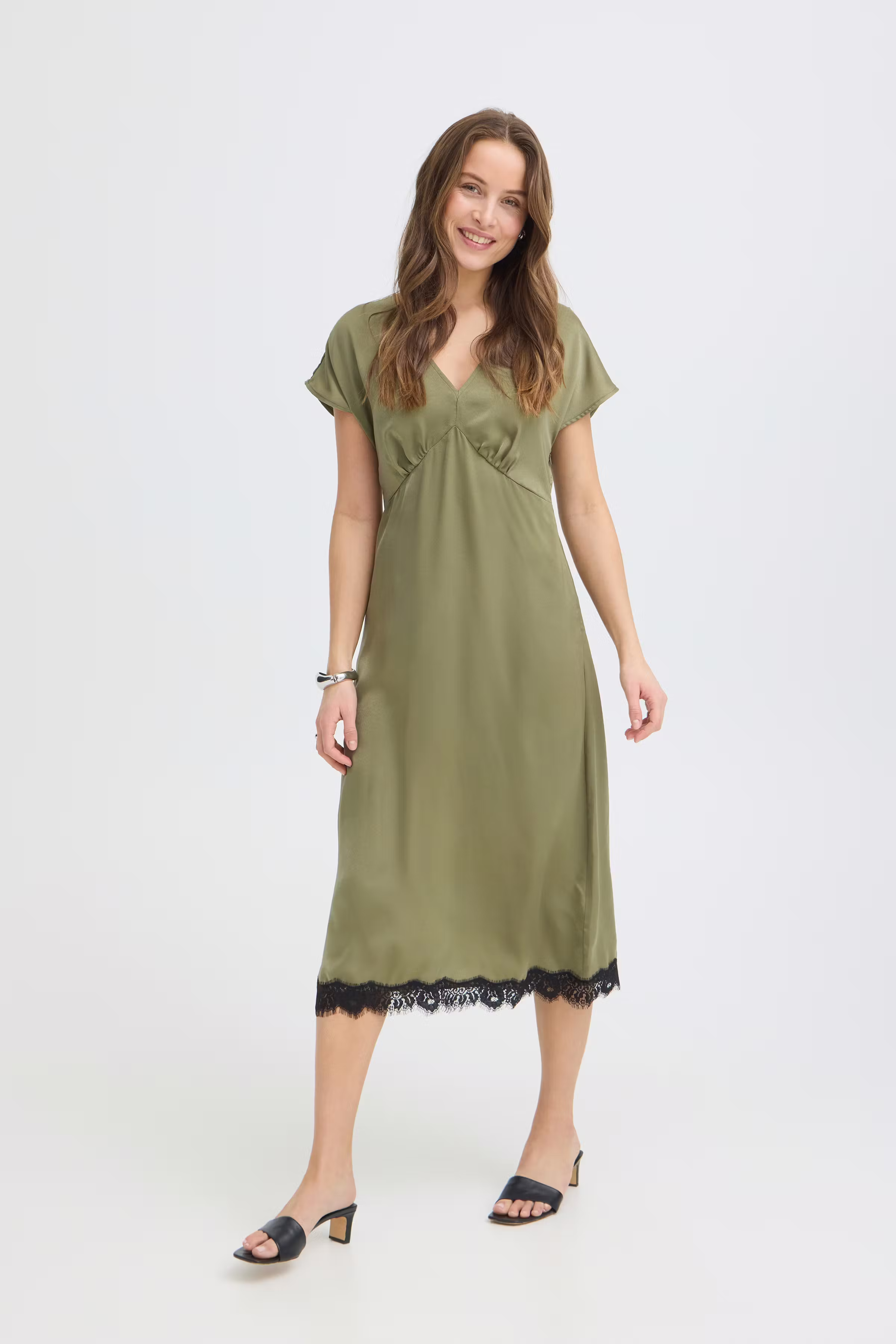 BYXFELICI Kjole LOOKBOOK FRONT 20820056-170620
