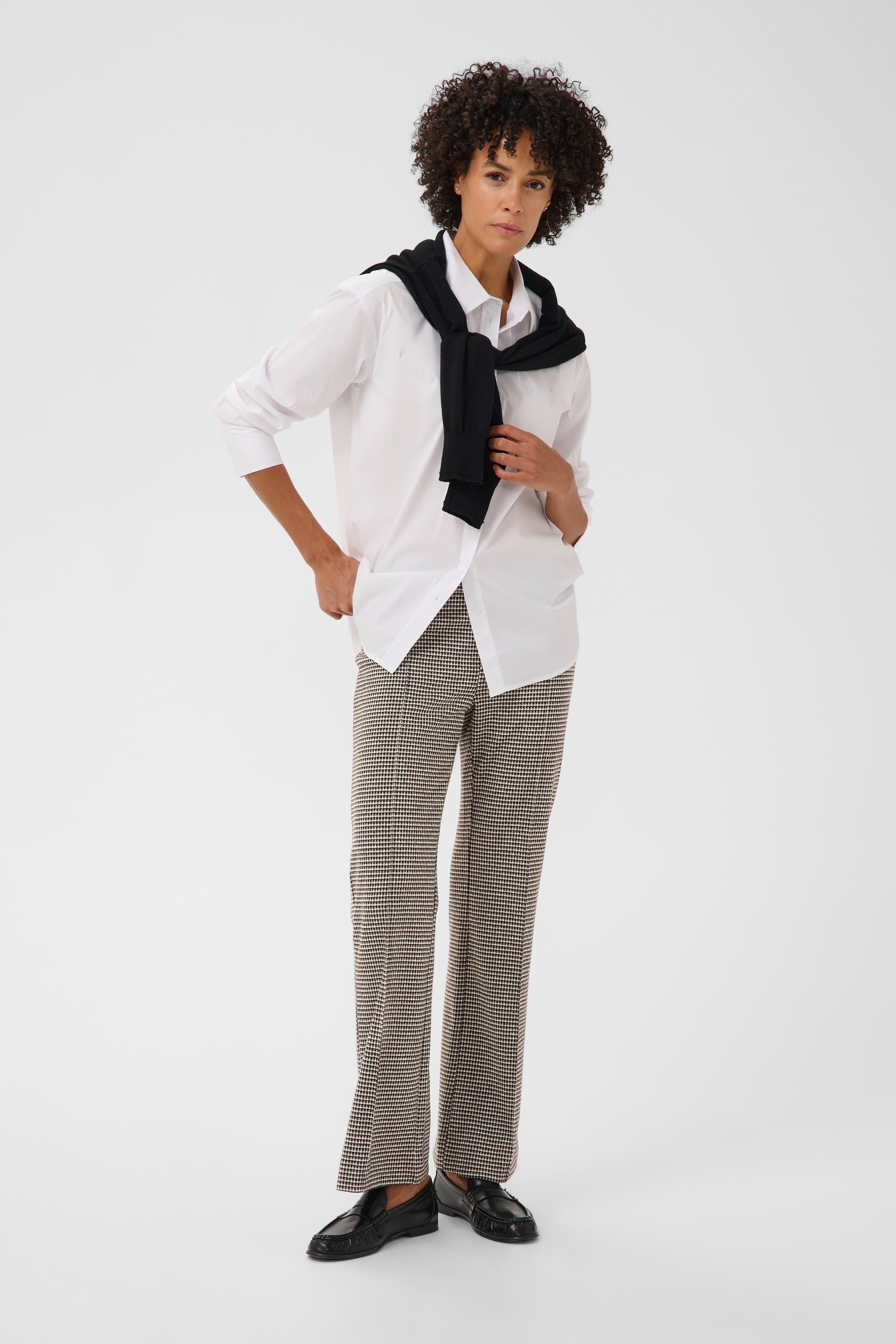 PontasPW Hose LOOKBOOK FRONT 30305506-305148
