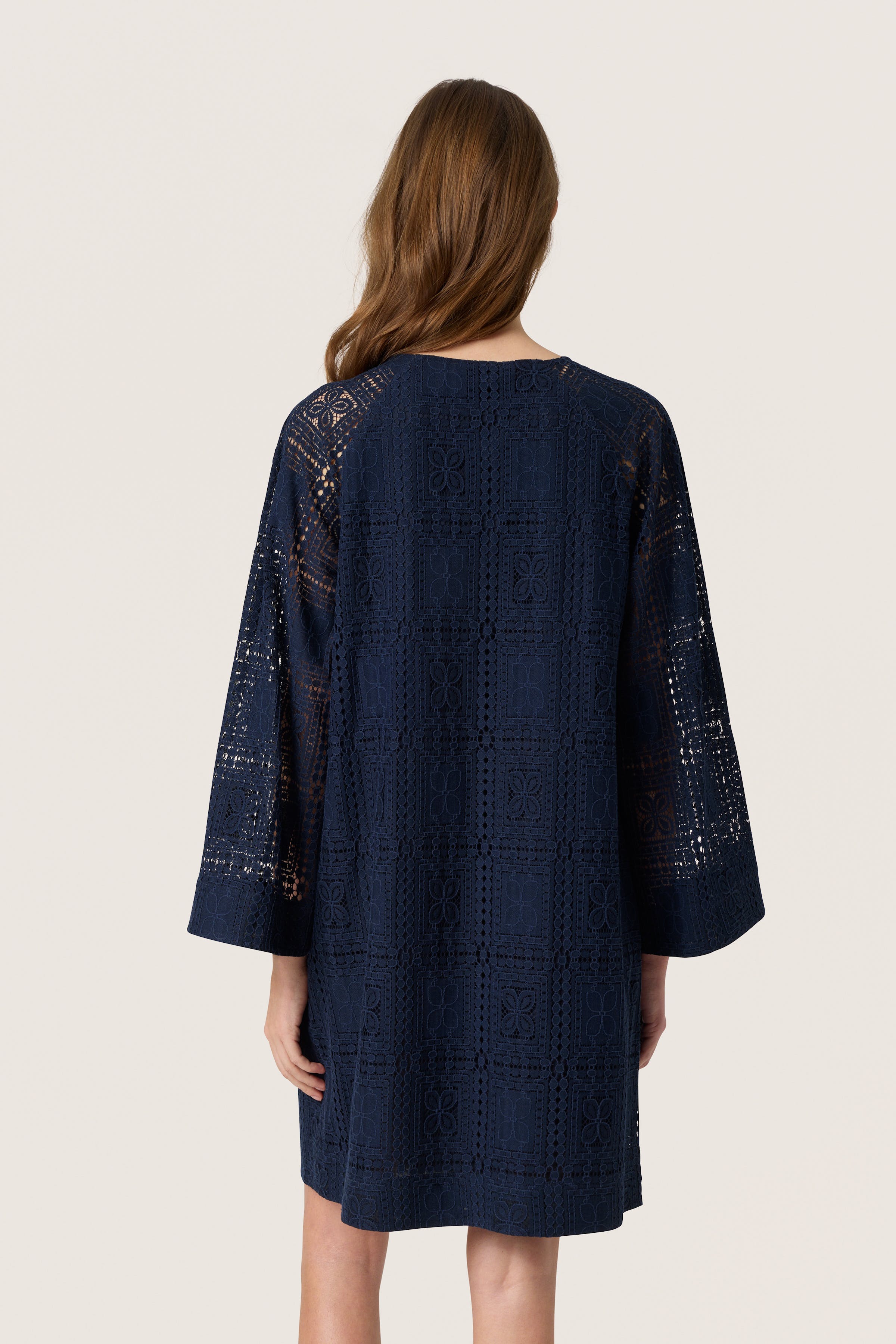 SLCoopelia Kleid LOOKBOOK BACK 30408248-193924