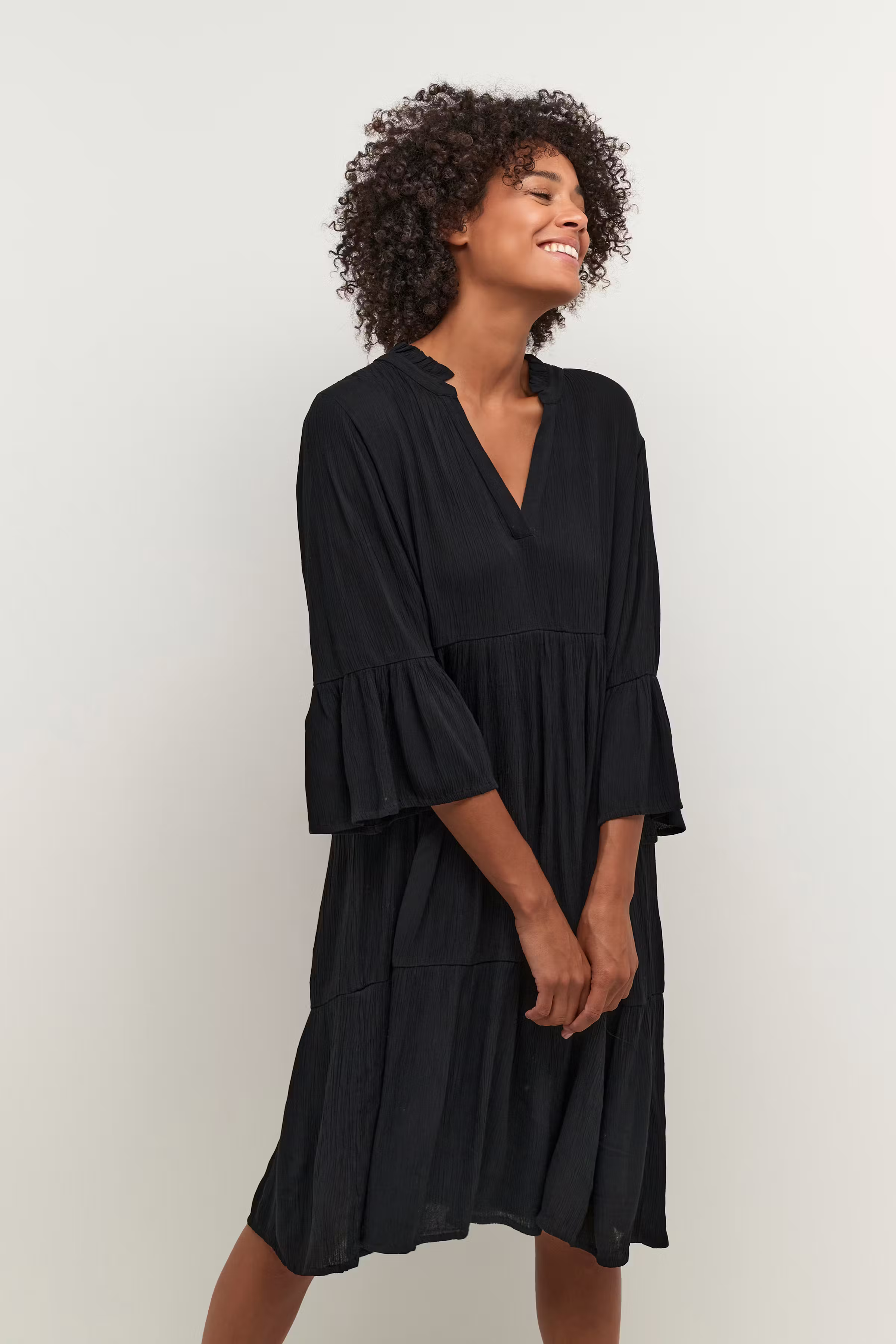 KAmarianah Dress LOOKBOOK FRONT 10506685-100121