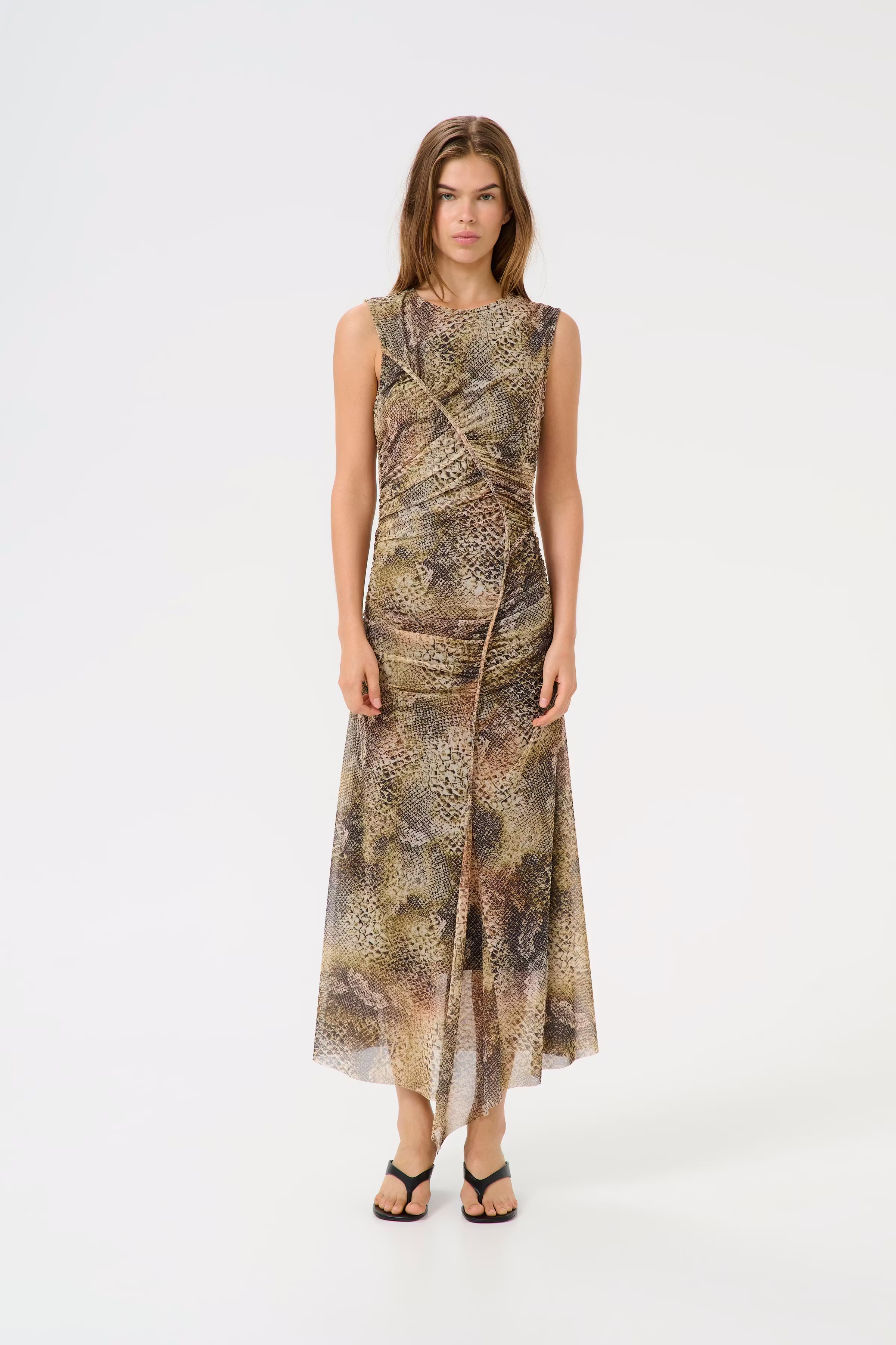 GZmenny Kjole LOOKBOOK FRONT 10910318-107549