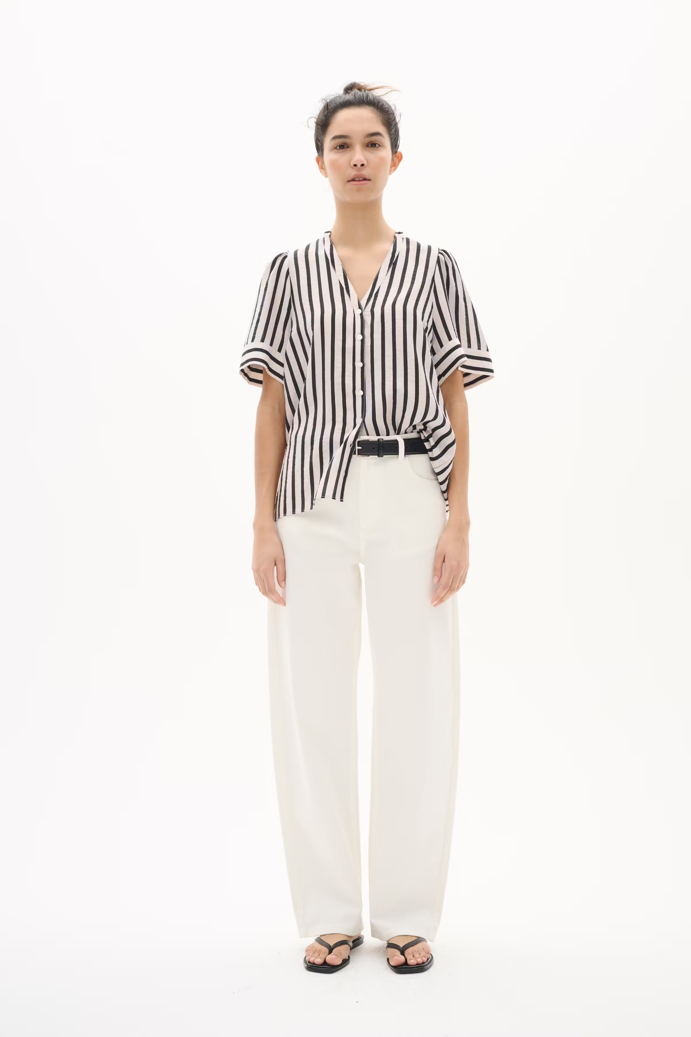 KilloIW Top LOOKBOOK FRONT 30110561-303899