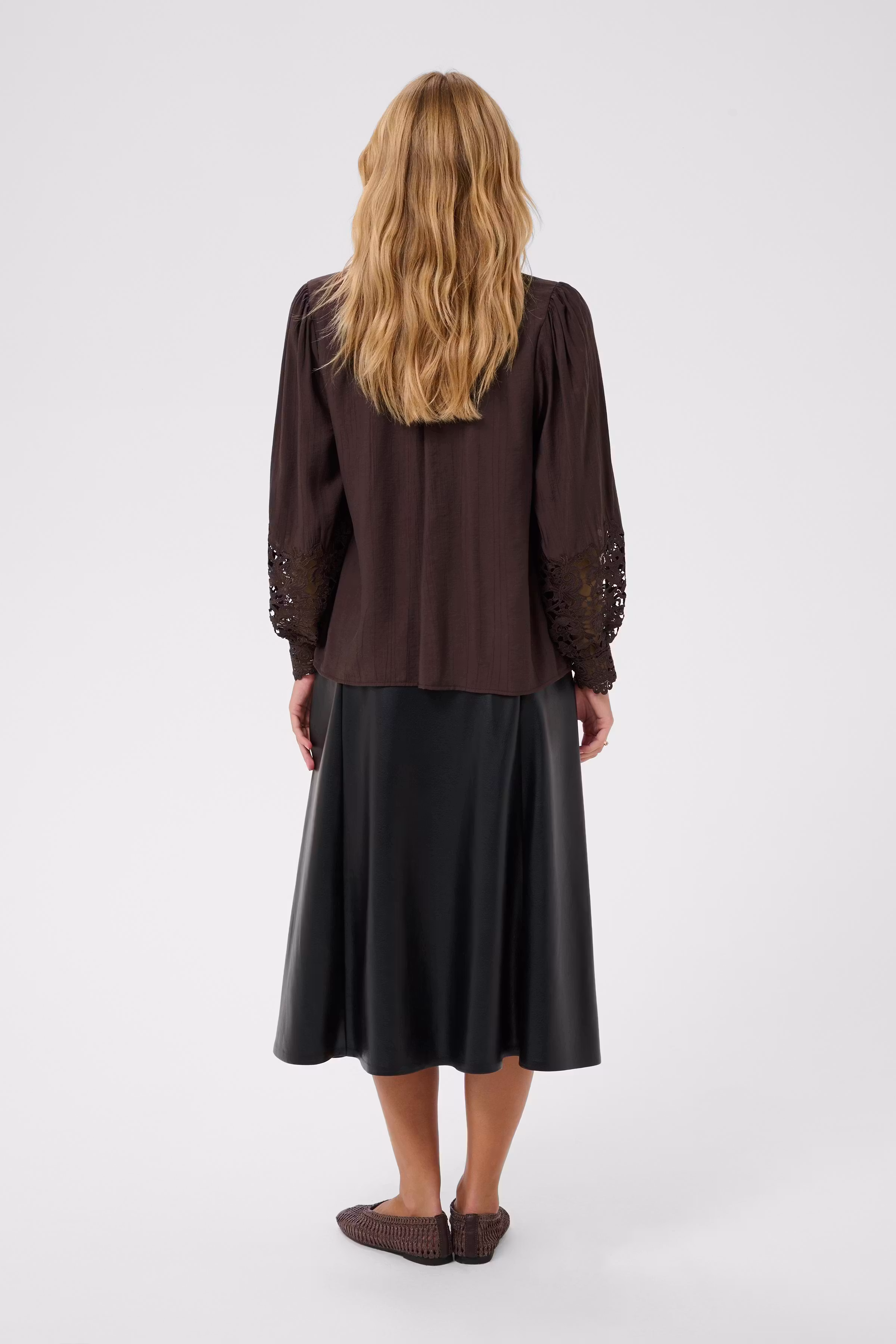 CRTina Blouse LOOKBOOK BACK 10614427-191016