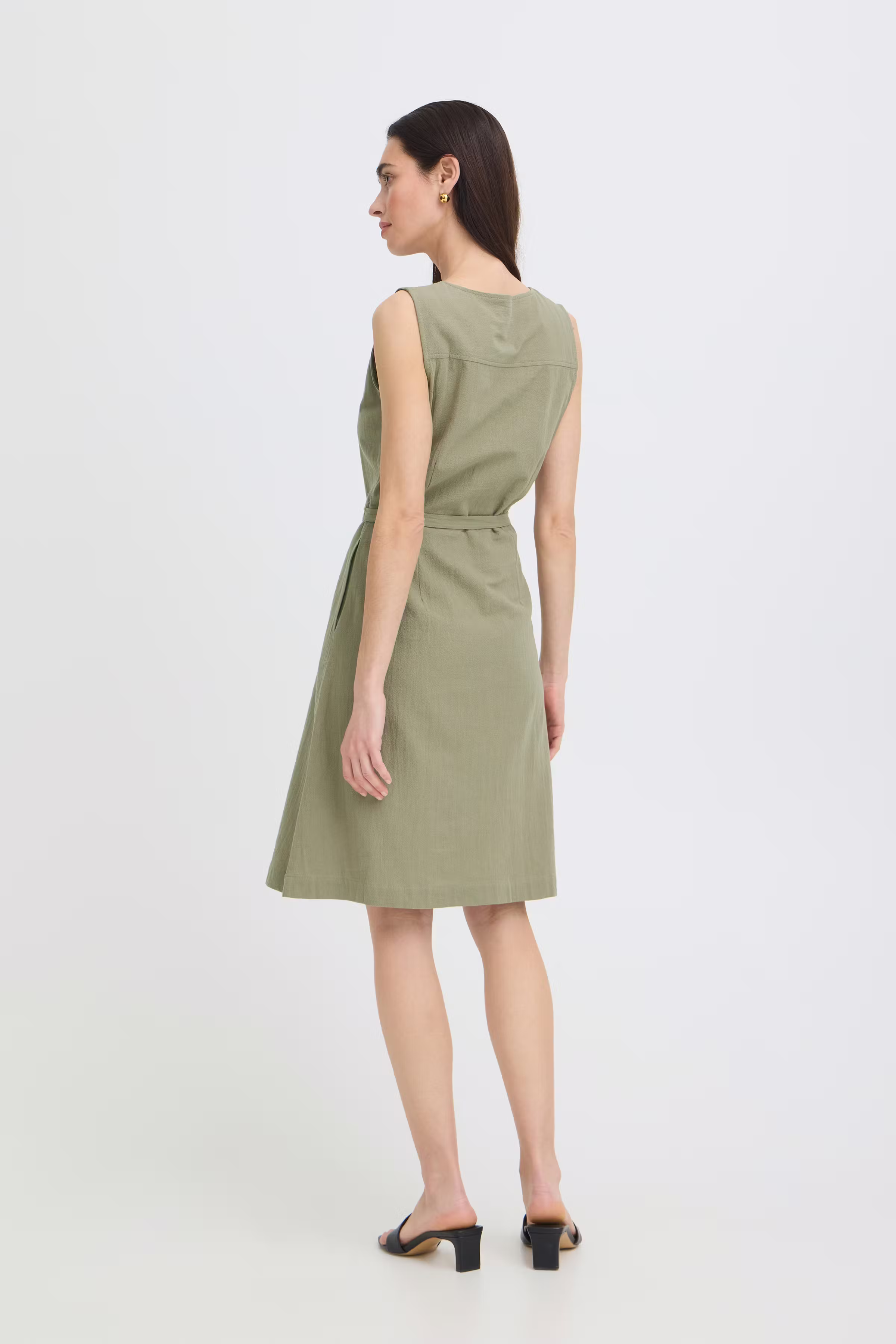 BYELLANA Kjole LOOKBOOK BACK 20818989-170613