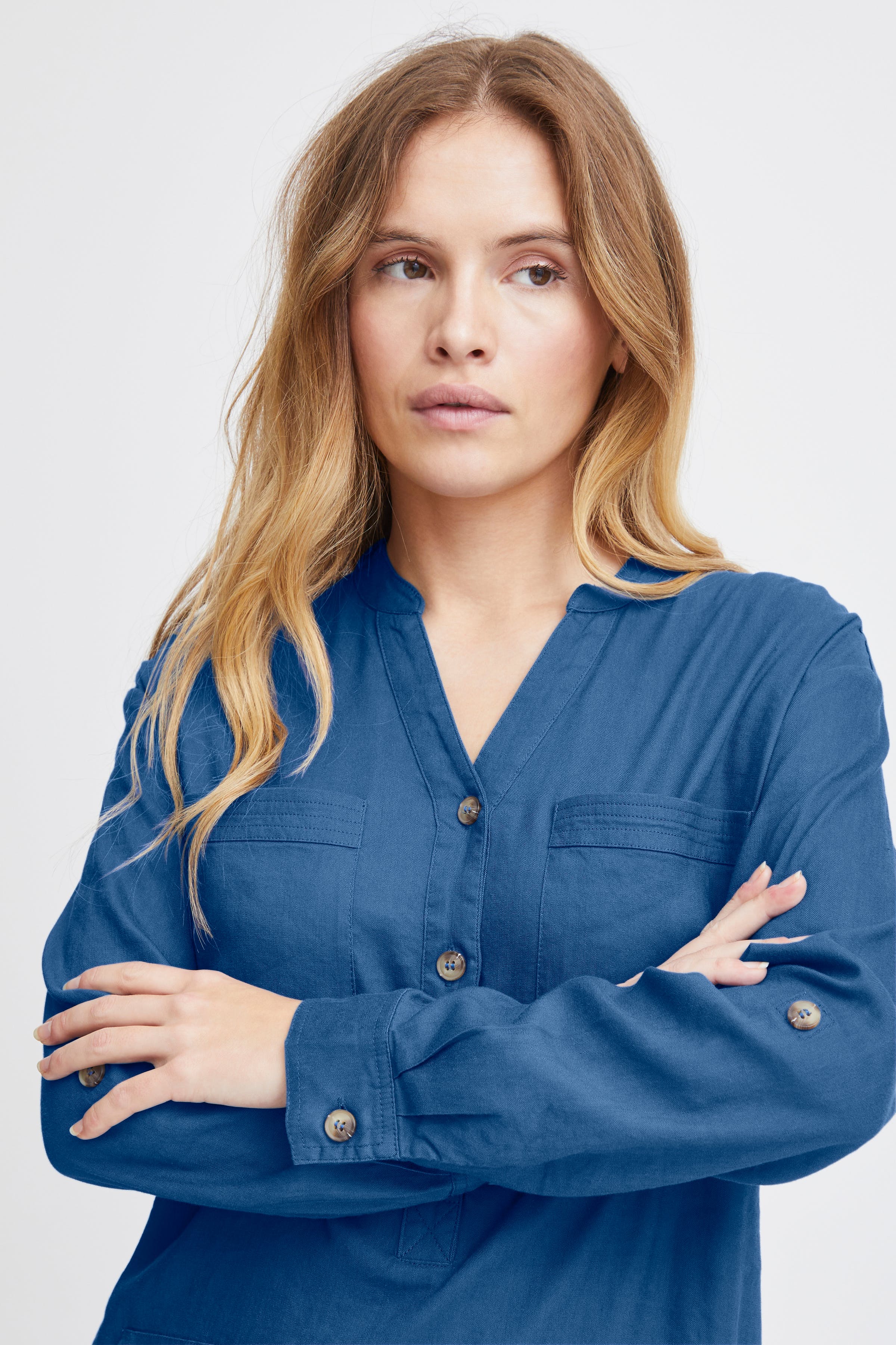 PZLUCA Kjole LOOKBOOK DETAIL 50208024-193929