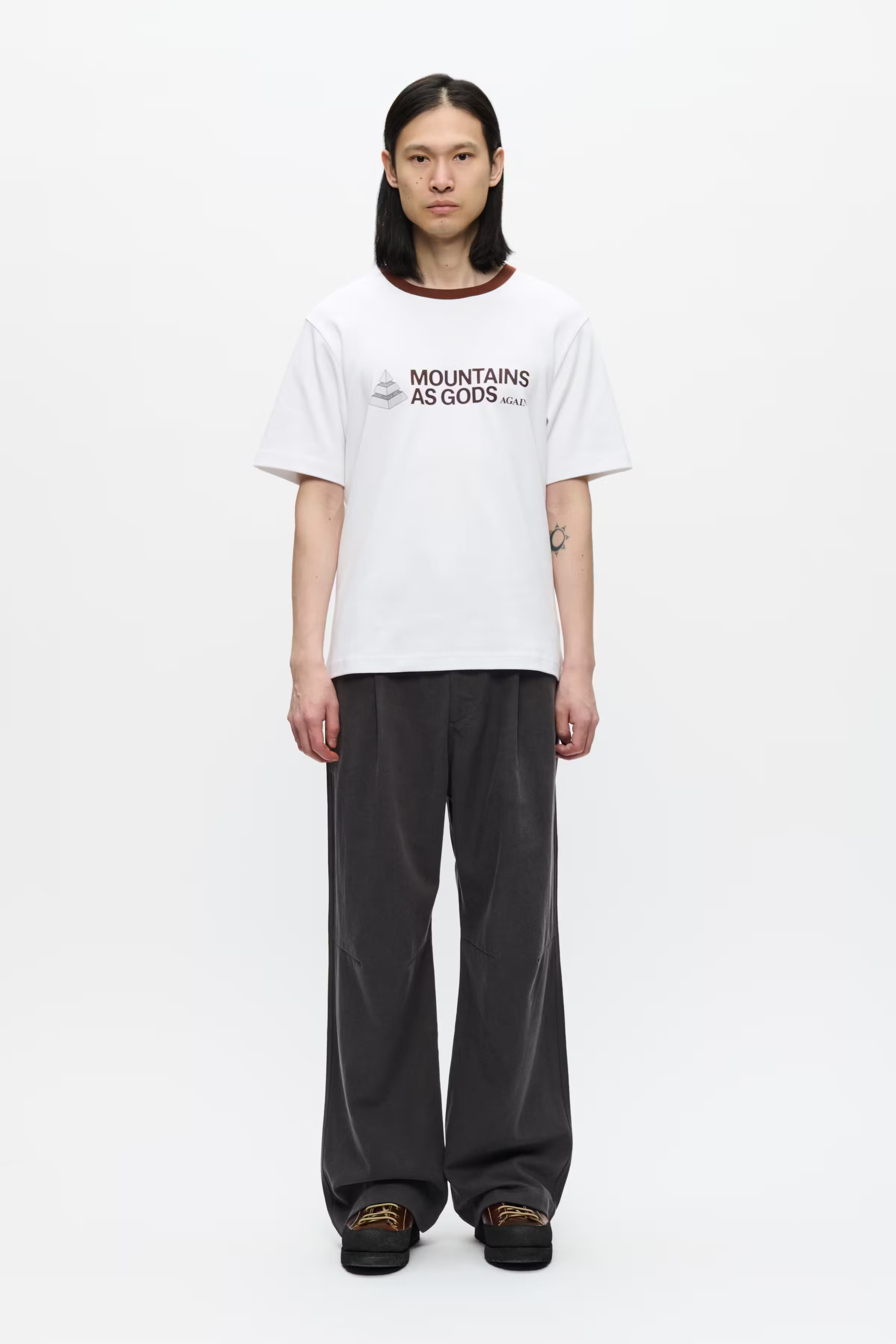 WWSloane T-shirt LOOKBOOK FRONT 30251574-110601