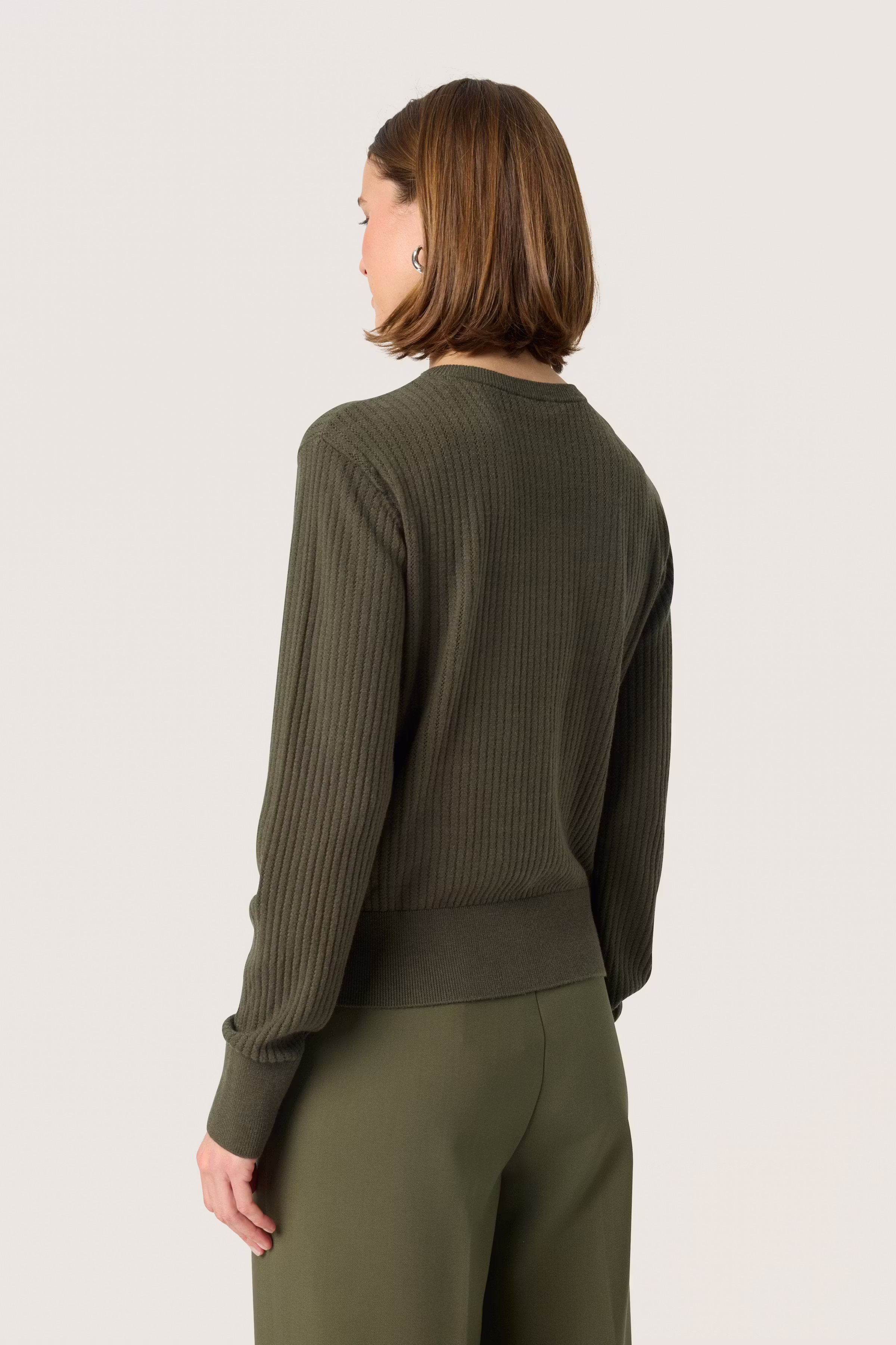 SLSpina Cardigan LOOKBOOK BACK 30408036-190511