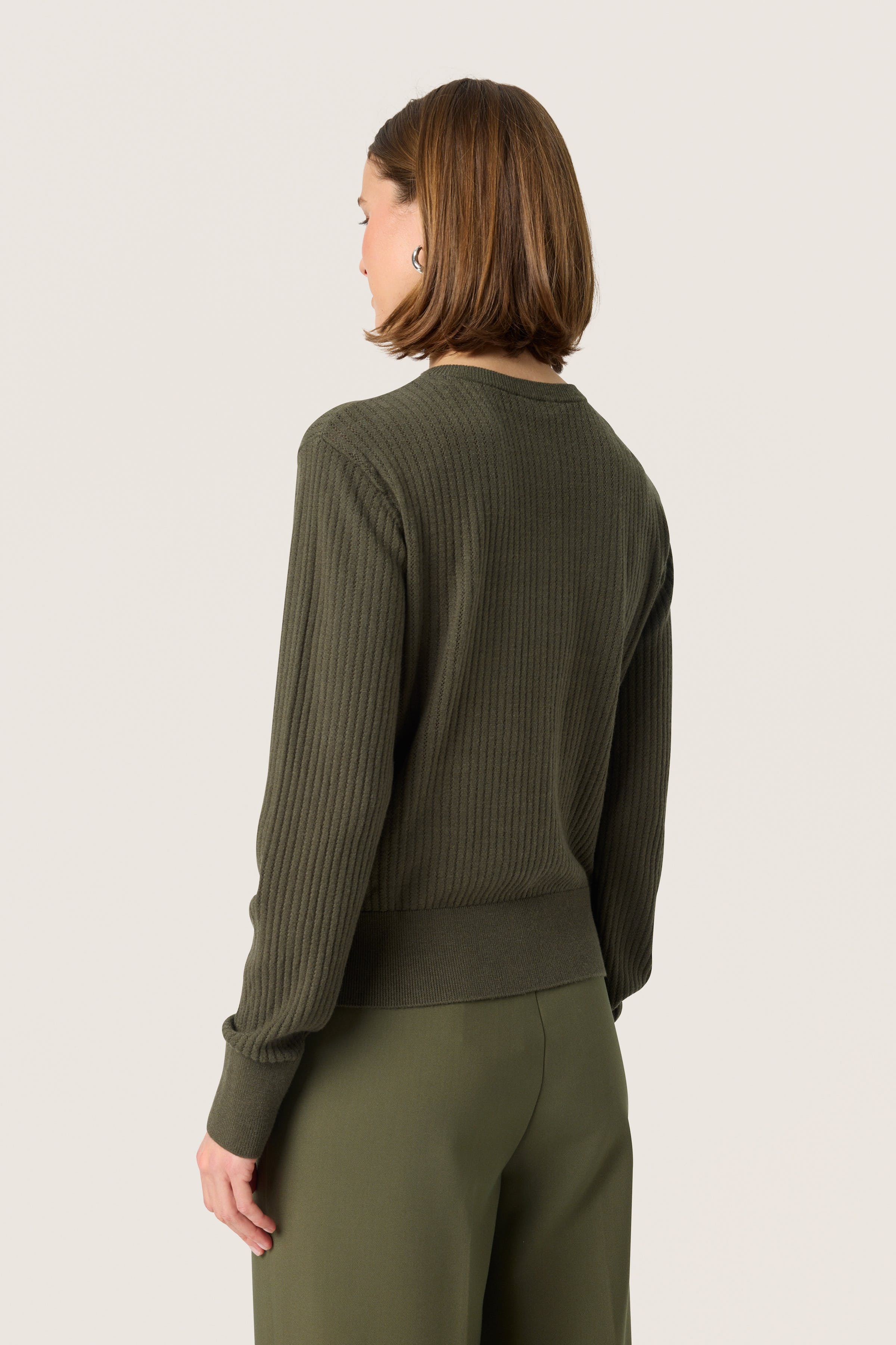 SLSpina Cardigan LOOKBOOK BACK 30408036-190511