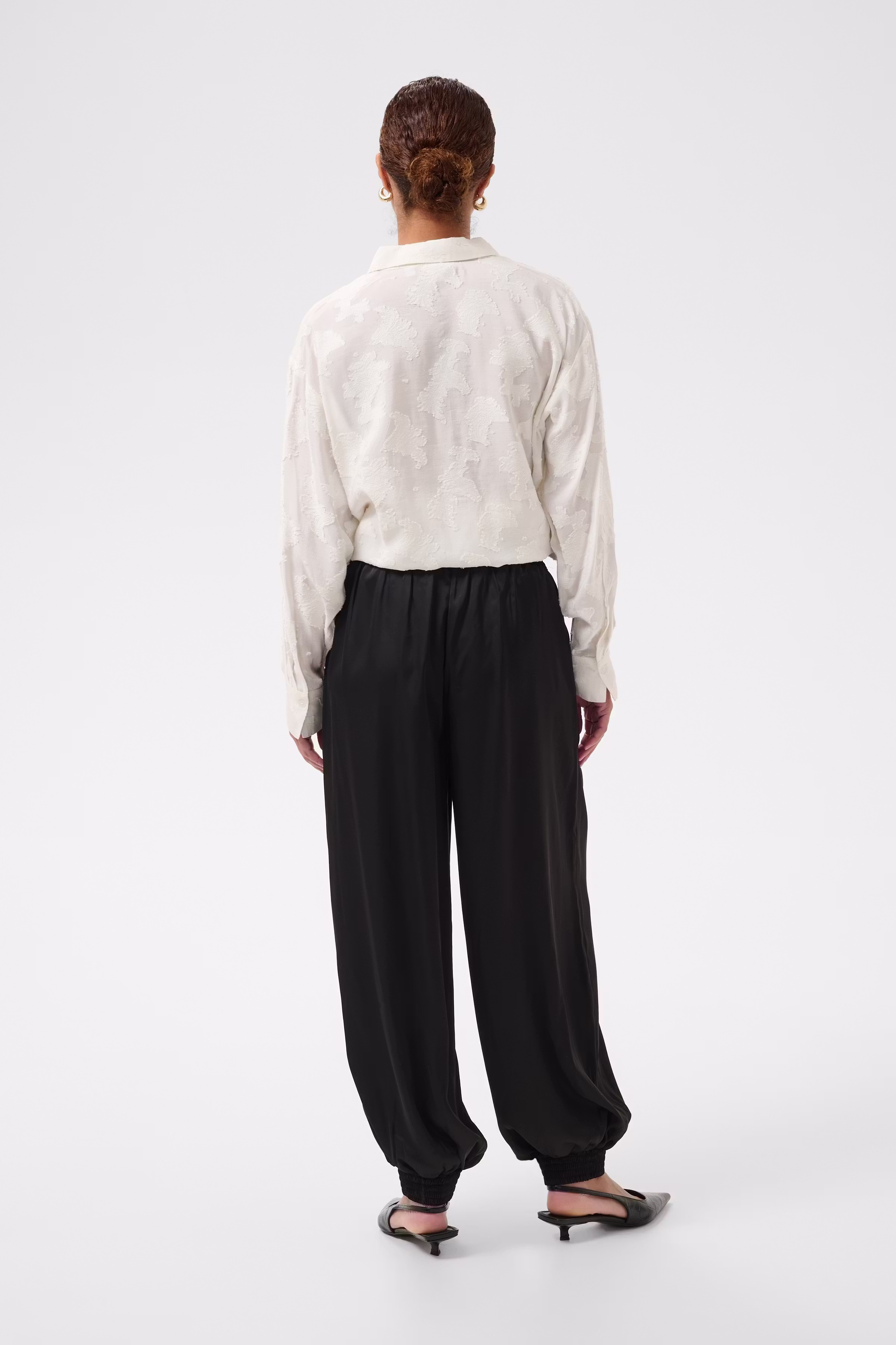 KAhill Broek LOOKBOOK BACK 10511953-100121