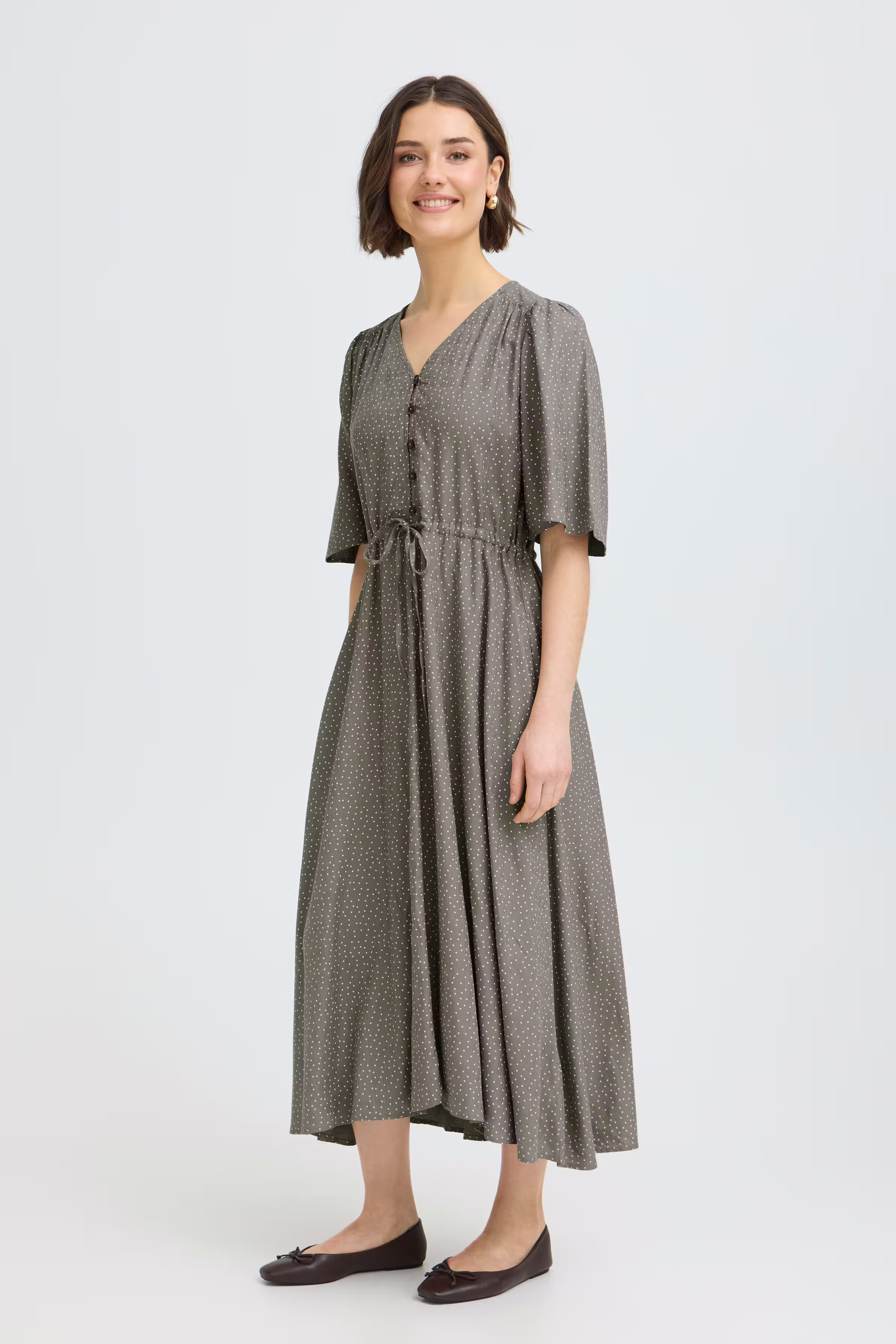 FRLAYA Klänning LOOKBOOK FRONT 20617671-900010614